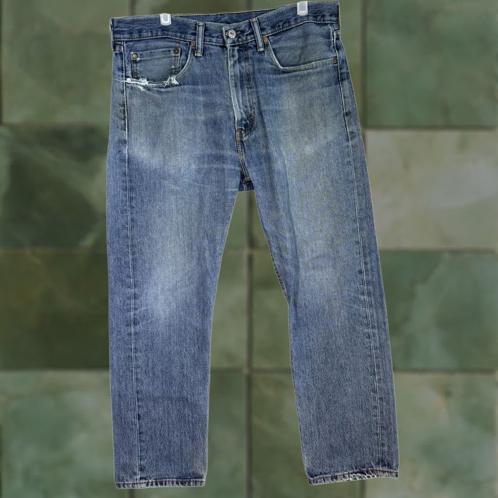 Levi's VINTAGE Levi's 505 Jeans Mens 34x29 Blue Denim Distressed Straight Leg Medium Wash Pants Regular 34 Blue Womens Mens? Size US 34 / EU 50 - 1 Thumbnail