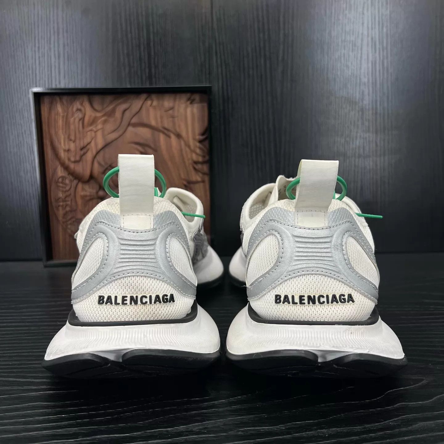 Balenciaga Balenciaga Circuit Silver 44 Mint Size US 11 / EU 44 - 4 Thumbnail