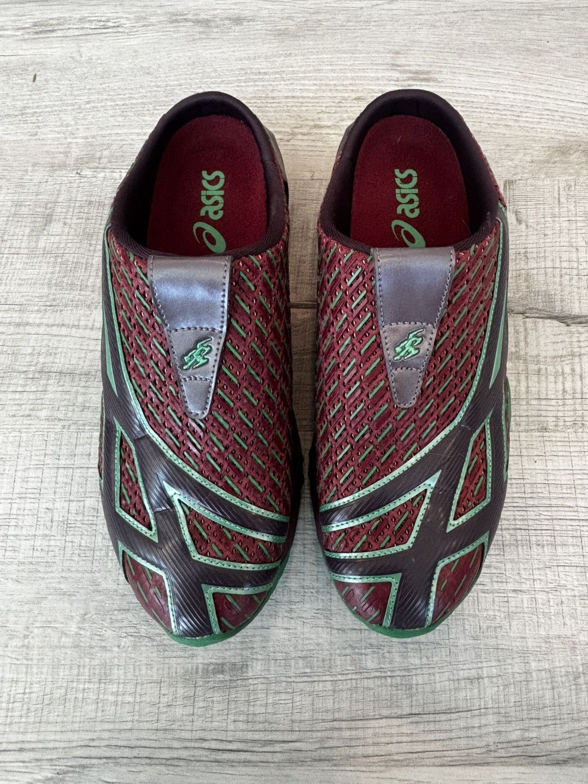 Kiko ASICS gel styrax slip ons