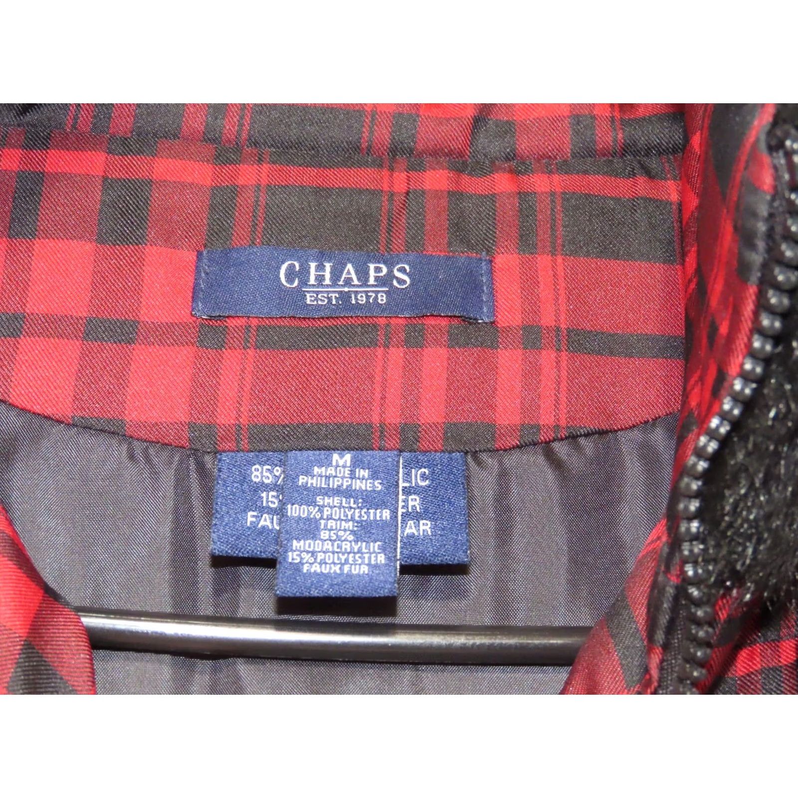 Chaps Chaps Women's M Puffer Vest Red Black Plaid Full Zip Faux Fur Collar Pockets Vest Size M / US 6-8 / IT 42-44 - 3 Thumbnail