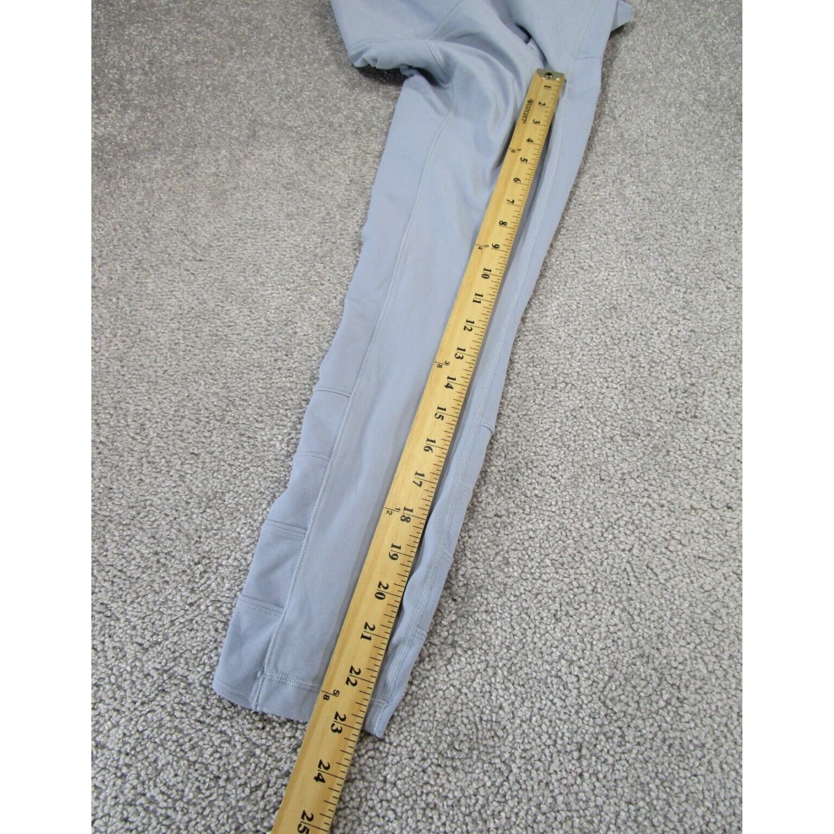 Athleta Athleta Womens Small Blue Yoga Leggings 7/8 Salutation Stash Pocket II Cropped Athleisure Size 28" / US 6 / IT 42 - 4 Thumbnail