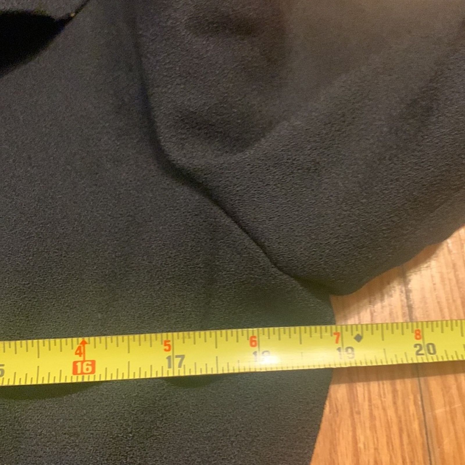 Vintage 80’s Oberon chic LBD black crepe cocktail dress Size L / US 10 / IT 46 - 11 Thumbnail