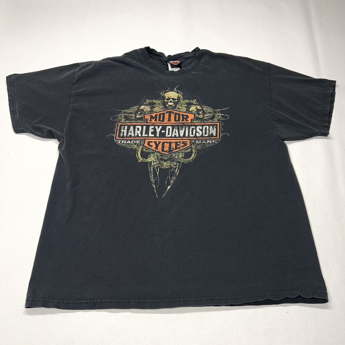 Harley Davidson × Vintage Harley Davidson Tee Shirt Black Logo Skull Flame Motorcycle Size US XXL / EU 58 / 5 - 1 Thumbnail
