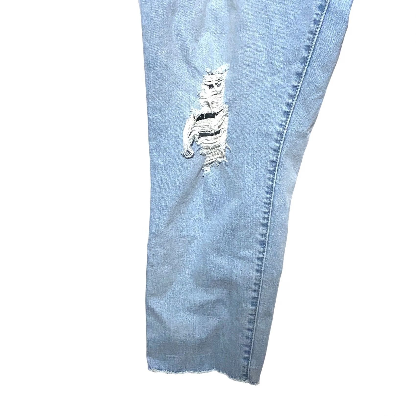 Levi's Levi's Denizen Mid Rise Boyfriend Jeans Distressed Raw Hem Stretch Women Plus 22W Size 40" / US 18 - 5 Thumbnail