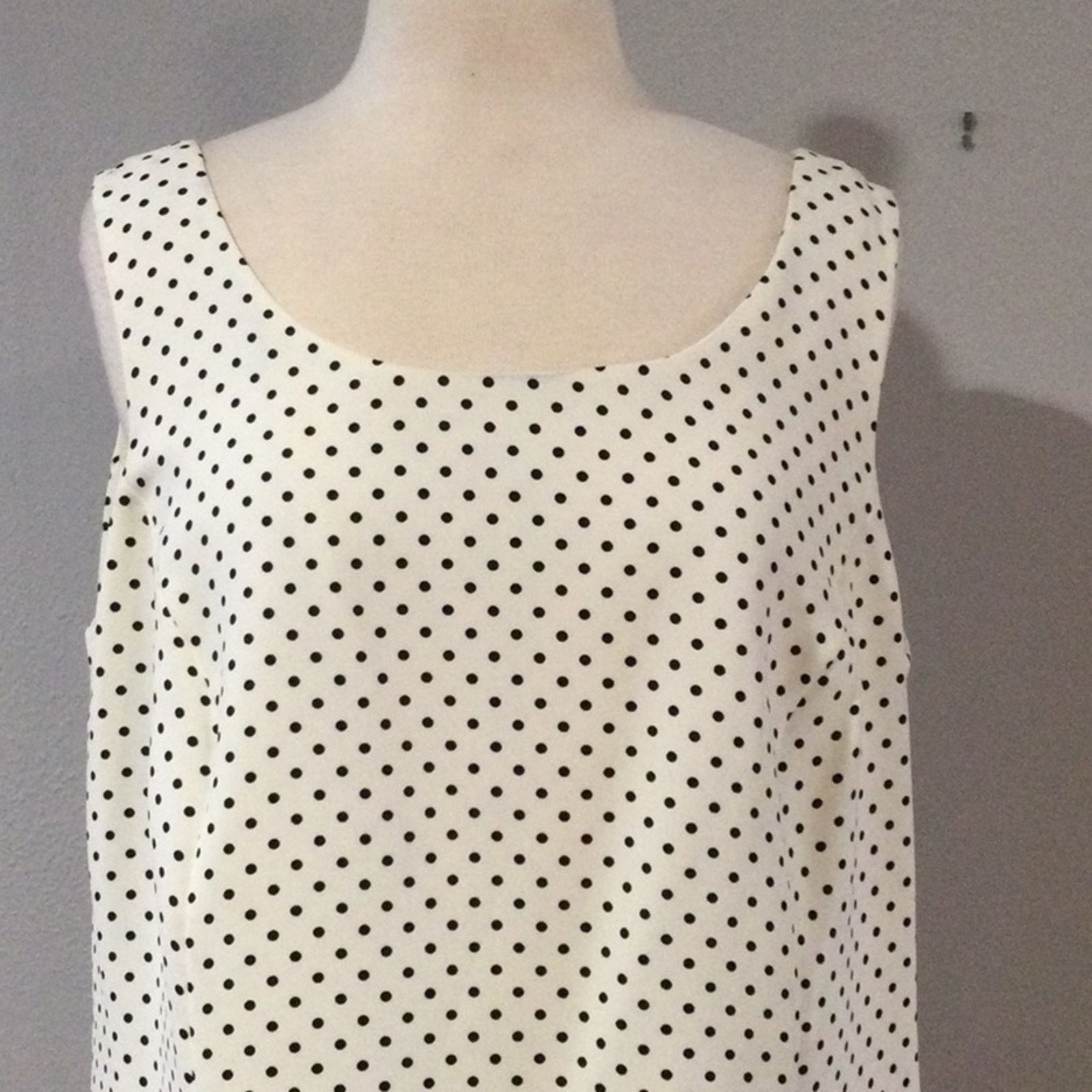 Other Jones Studio Separates White w/Black Polka-dots Top 16W NWT Size XXL / US 16-18 / IT 52-54 - 2 Thumbnail