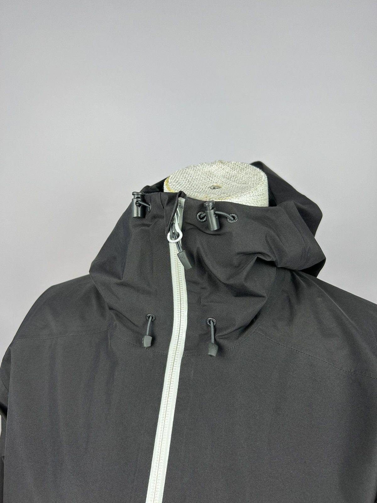Goretex × Haglofs Haglofs Zodiac II GORE-TEX Jacket Orange Grey Outdoor Coat Size M / US 6-8 / IT 42-44 - 3 Thumbnail