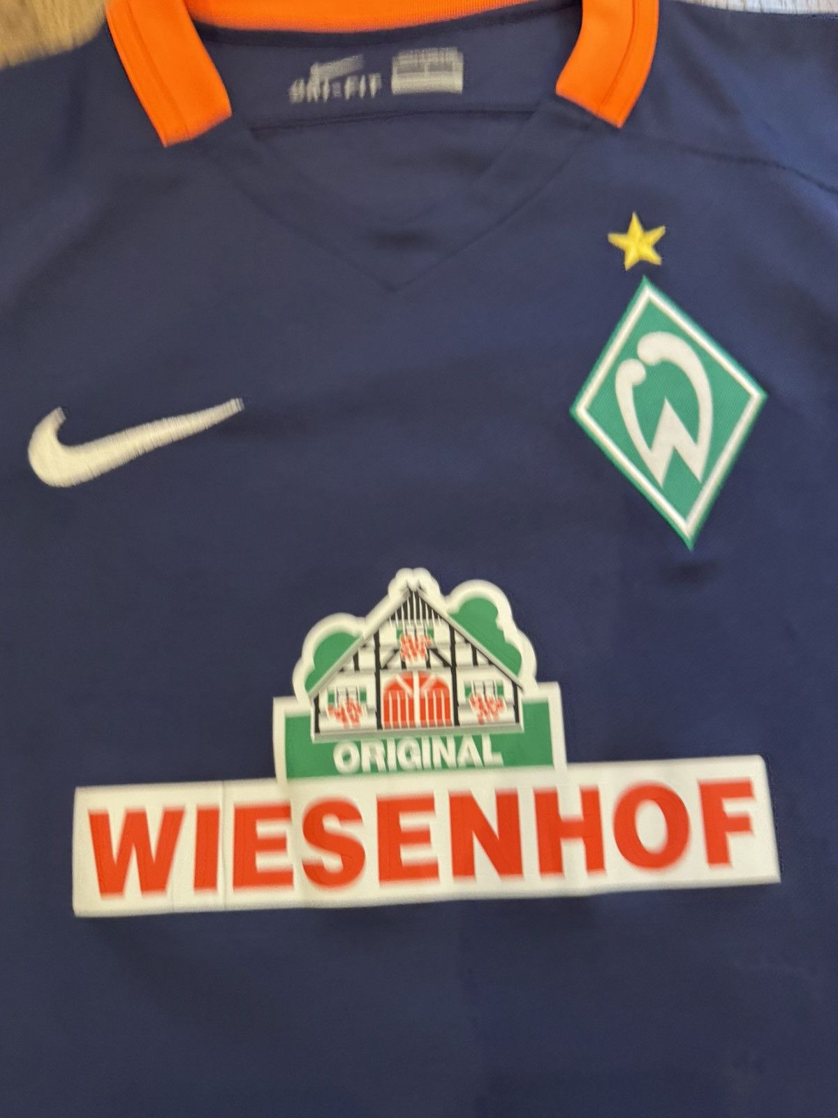 Nike WERDER BREMEN 2015/2016 AWAY FOOTBALL SOCCER SHIRT SZ S NIKE Size US S / EU 44-46 / 1 - 6 Thumbnail