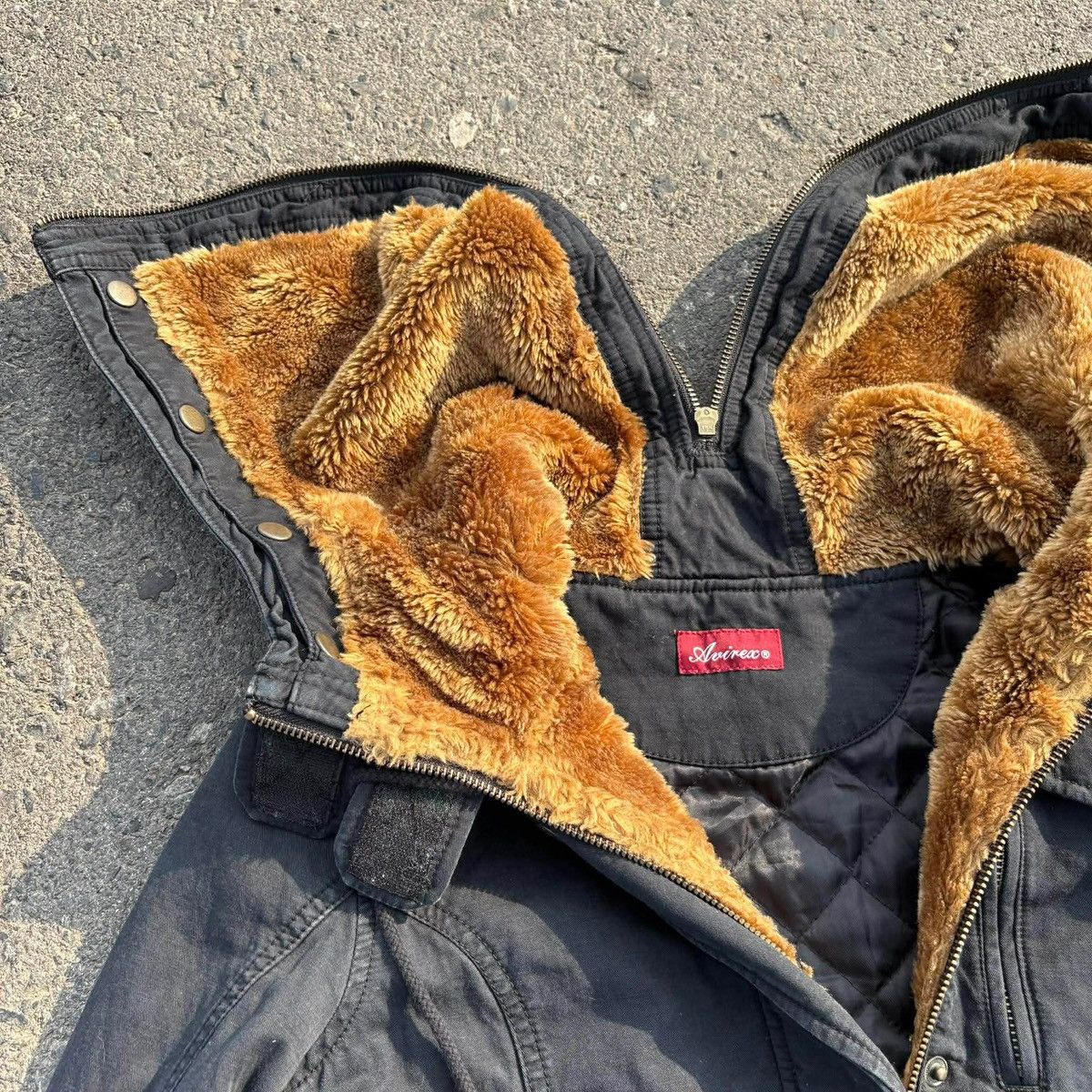 Avirex ❌SOLD❌AVIREX SURVIVAL BONDAGE FUR HOODIE JACKET Size S / US 4 / IT 40 - 21 Thumbnail