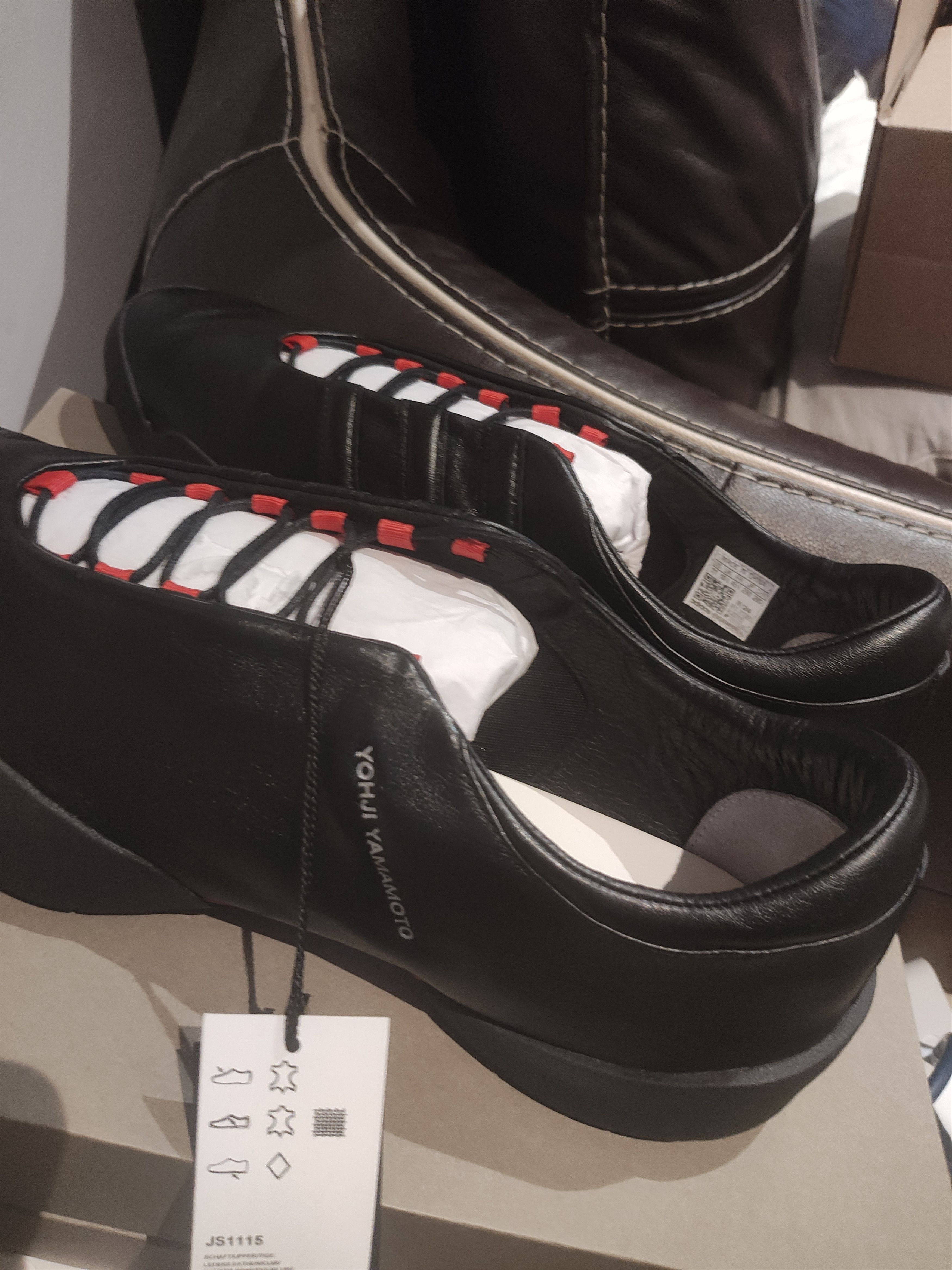 Yohji Yamamoto Yohji Yamamoto Y-3 Regu Mary Jane Size US 11 / EU 44 - 10 Thumbnail