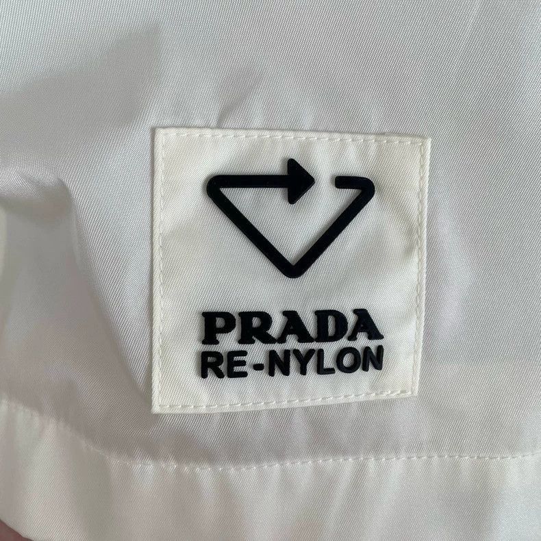 Prada Prada Nylon Shirt in Size 36-2506 Size S / US 4 / IT 40 - 2 Thumbnail