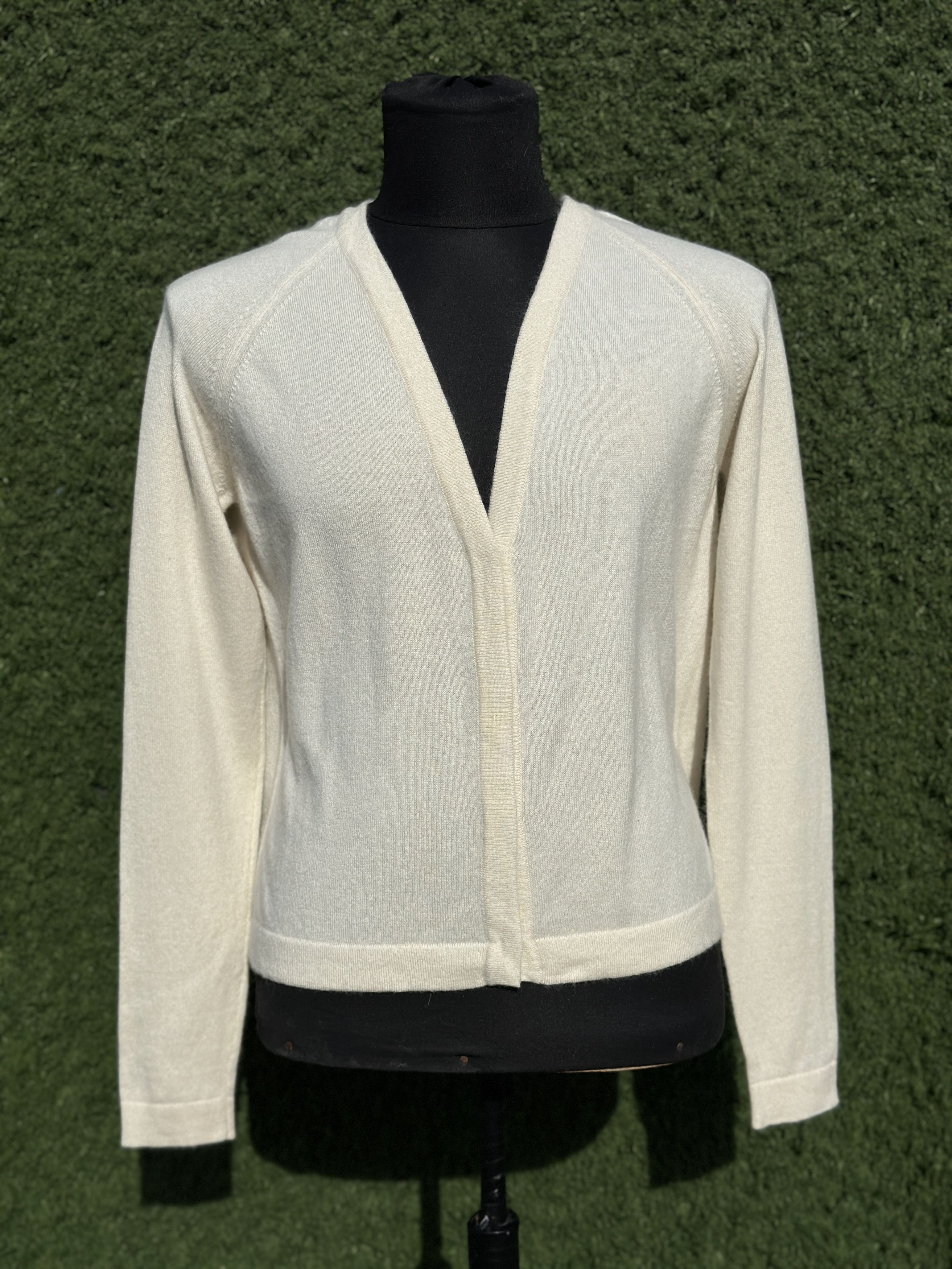 ING Loro Piana Baby Cashmere Knit Cardigan Hook Closure M