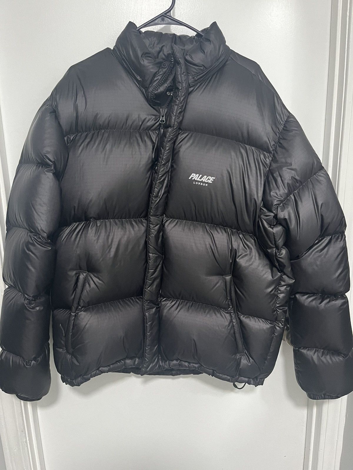 Palace PALACE PERTEX LONDON PUFFA | Grailed