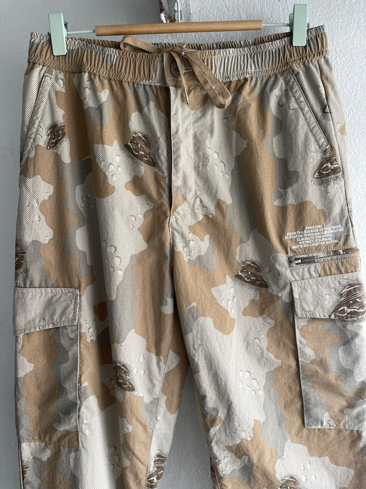 GU × Jun Takahashi × Undercover Offer🔥Undercover Gu cargo pant Military camouflage Size US 30 / EU 46 - 4 Thumbnail