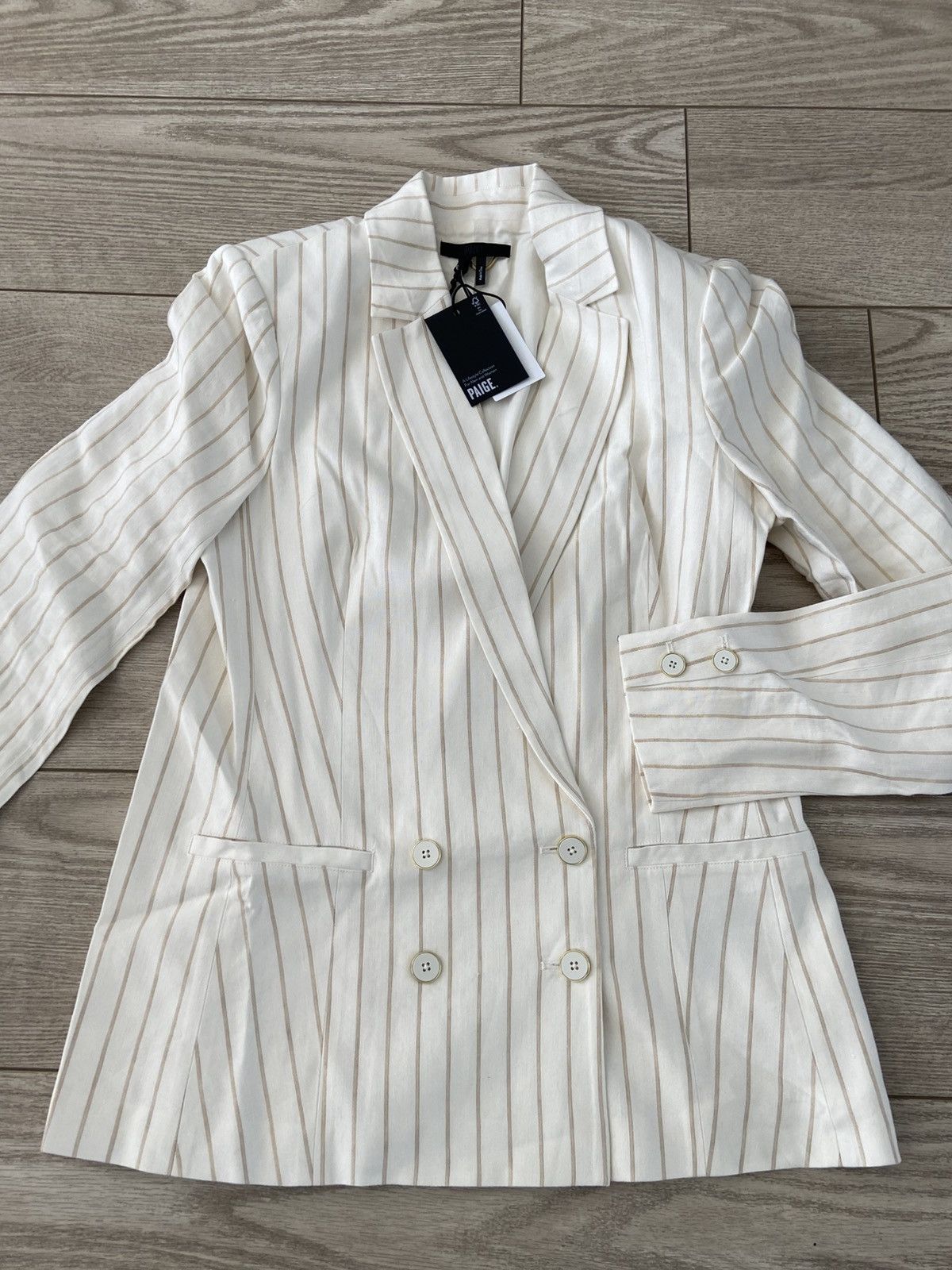 Paige Paige women’s off white blazer. Size: 6. New with tags. Size S / US 4 / IT 40 - 12 Thumbnail