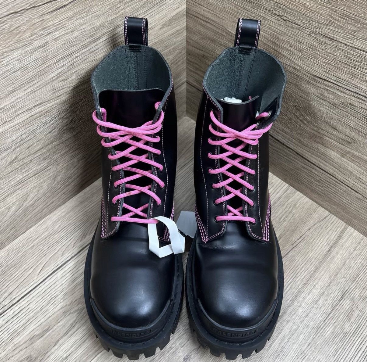 Balenciaga Balenciaga Strike Lace-up Black & Ankle Boots J41 Size US 8 / IT 38 - 2 Thumbnail