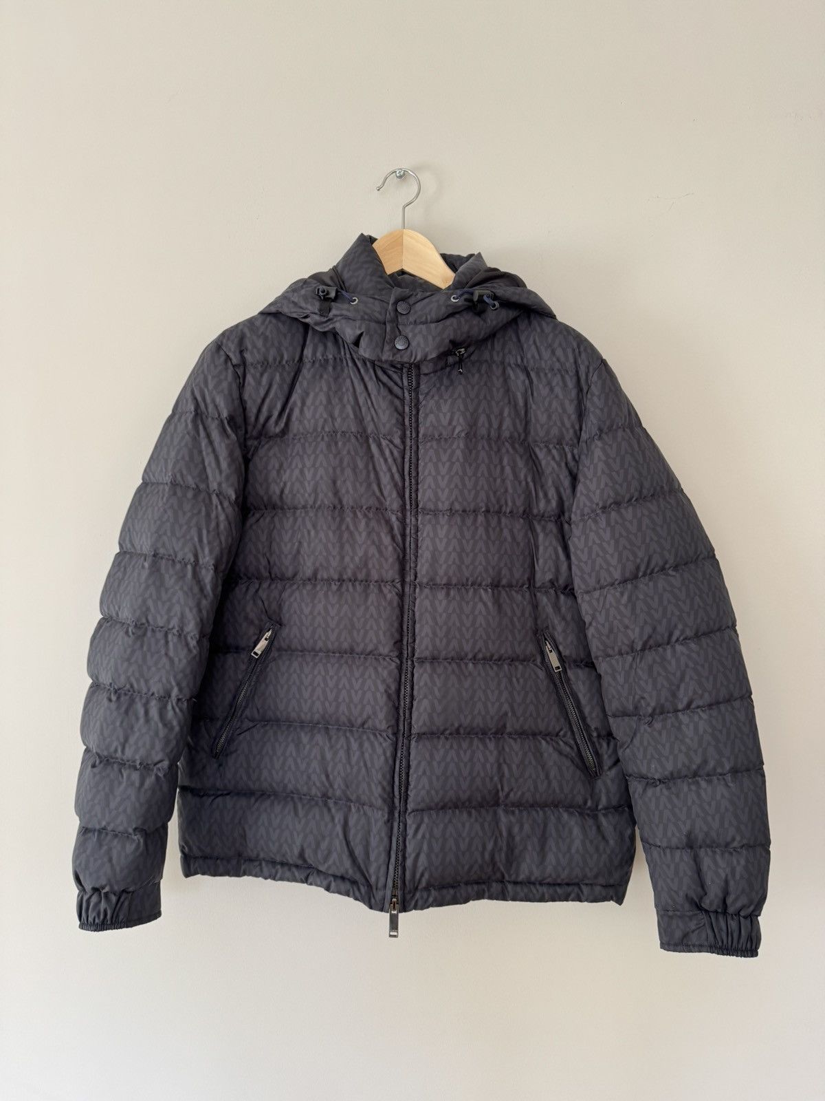 Valentino navy/black logo puffer jacket