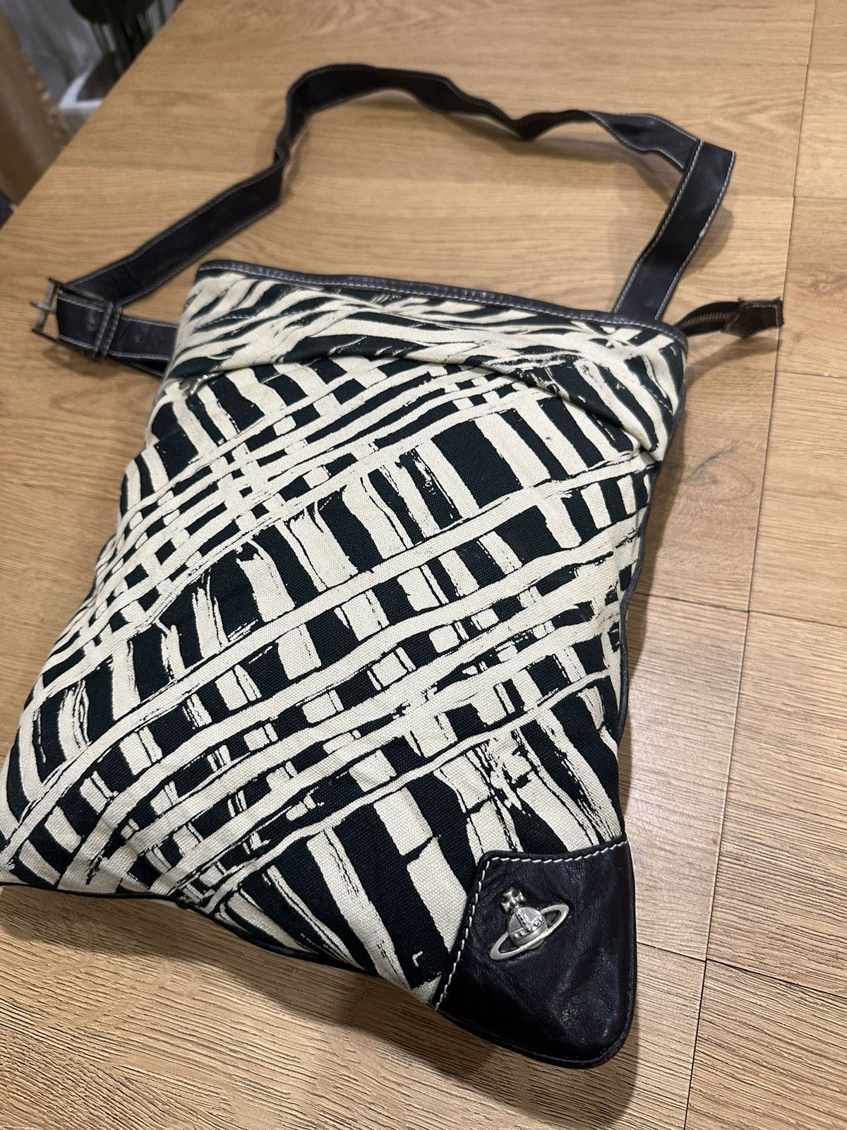 Vivienne Westwood Vivienne westwood sling bag Size ONE SIZE - 2 Thumbnail