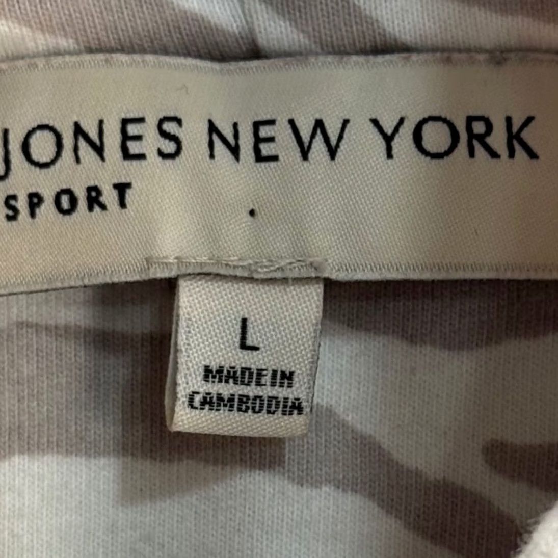 Jones New York Jones New York Sport Hoodie Shirt Womens L Gray Full Zip Hooded Lightweight Lined Pockets Zebra Print Hood Lining - Size L / US 10 / IT 46 - 2 Thumbnail