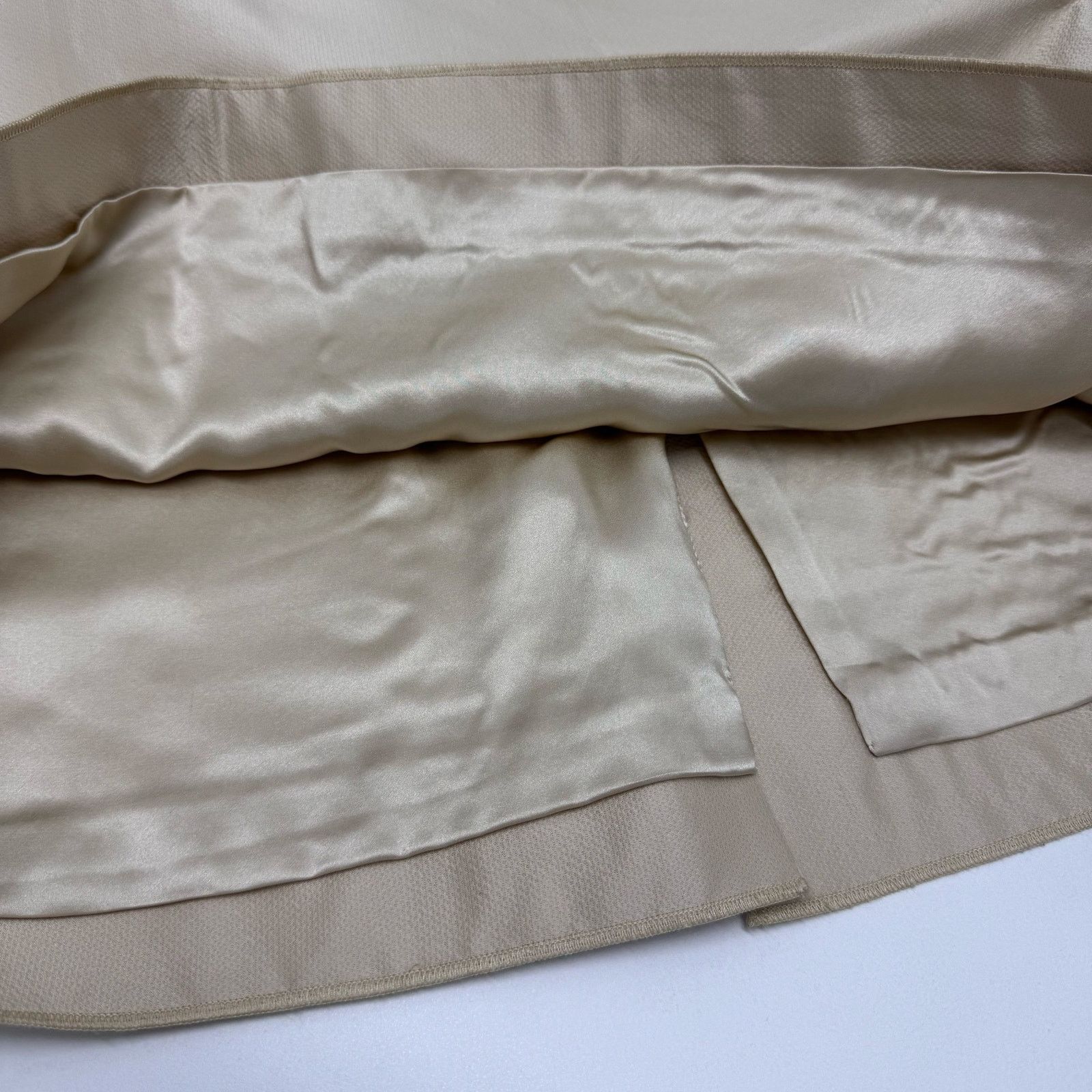 Dolce & Gabbana NDolce & Gabbana Wool Silk Blend A-Line Skirt 46/US 10 Beige Size 32" / US 10 / IT 46 - 6 Thumbnail