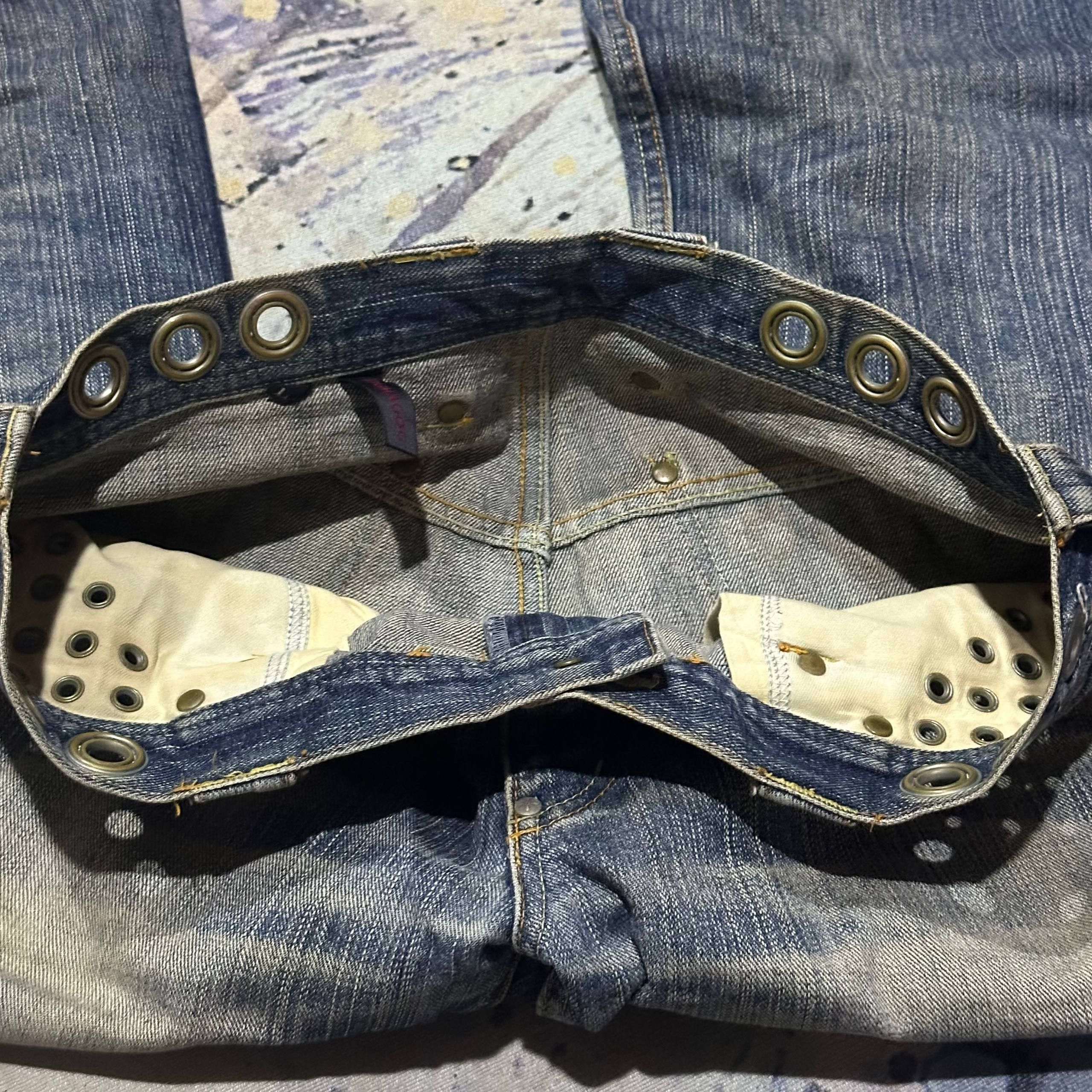 Japanese Brand 2000s Gogmagog Japan Distressed Flared Grommet Rivet Jeans Size US 34 / EU 50 - 15 Thumbnail