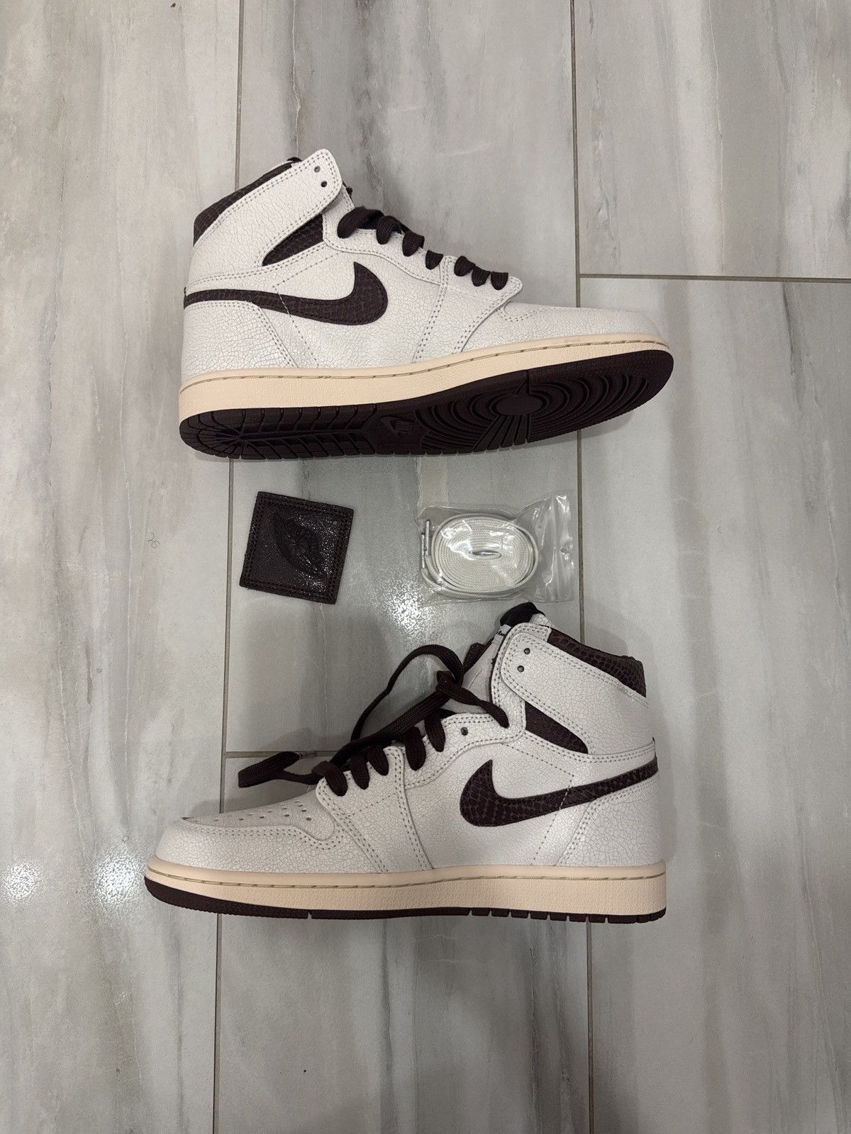 Nike Nike Air Jordan 1 Retro High OG A Ma Maniére sneaker Size US 7.5 / EU 40-41 - 2 Thumbnail