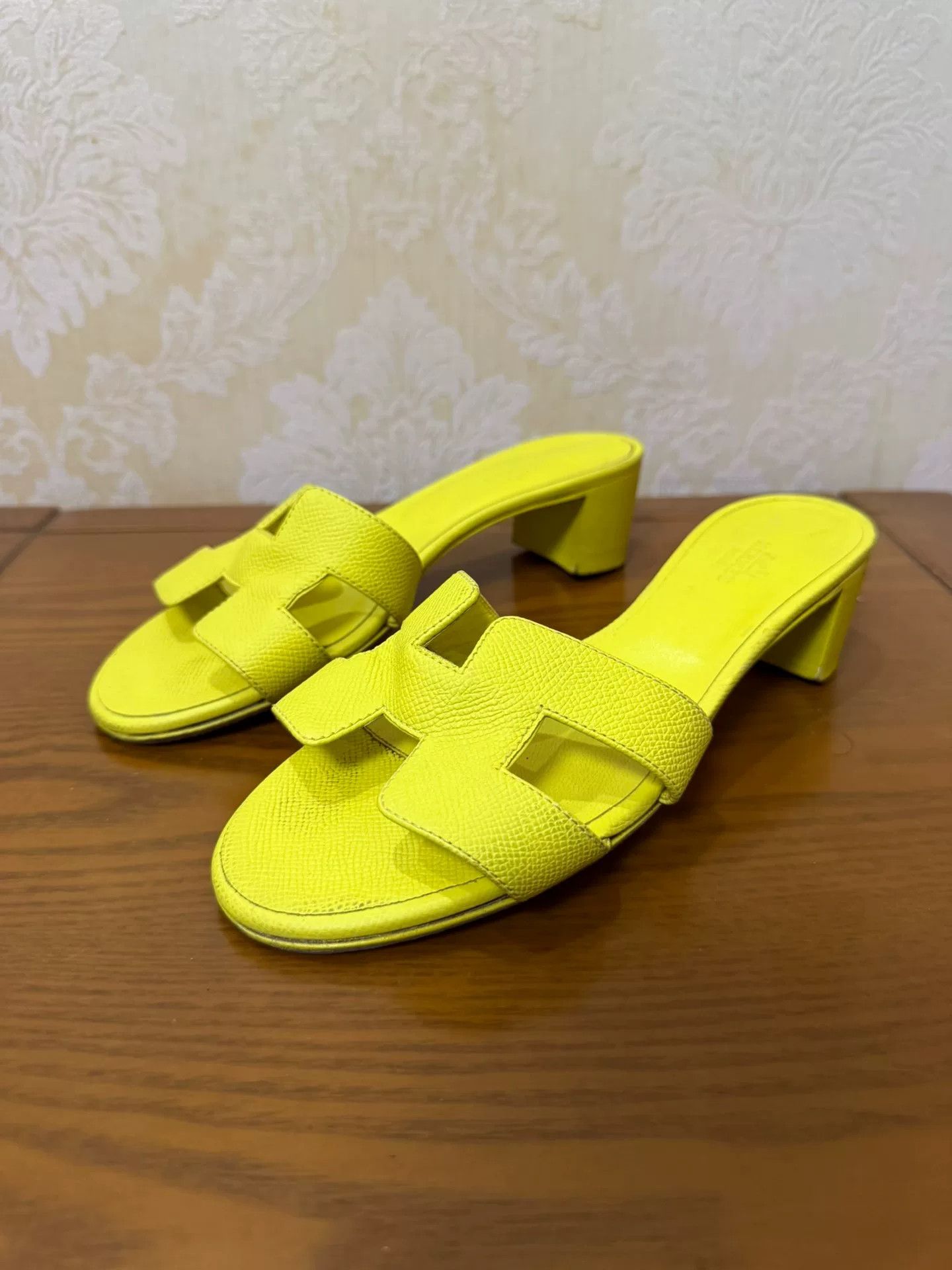 Hermes Hermes Multi Sandals us_7 Women Size US 7 / IT 37 - 1 Thumbnail