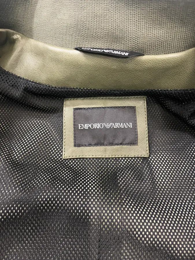 Emporio Armani SS2017 Emporio Armani Camo Sleeves Green Leather Bomber Jacket Size US M / EU 48-50 / 2 - 8 Thumbnail