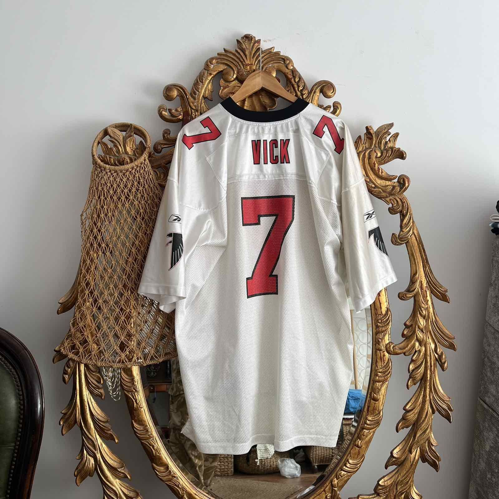 NFL Reebok Michael Vick White Atlanta Falcons Jersey Sz XXL Size US XXL / EU 58 / 5 - 2 Thumbnail