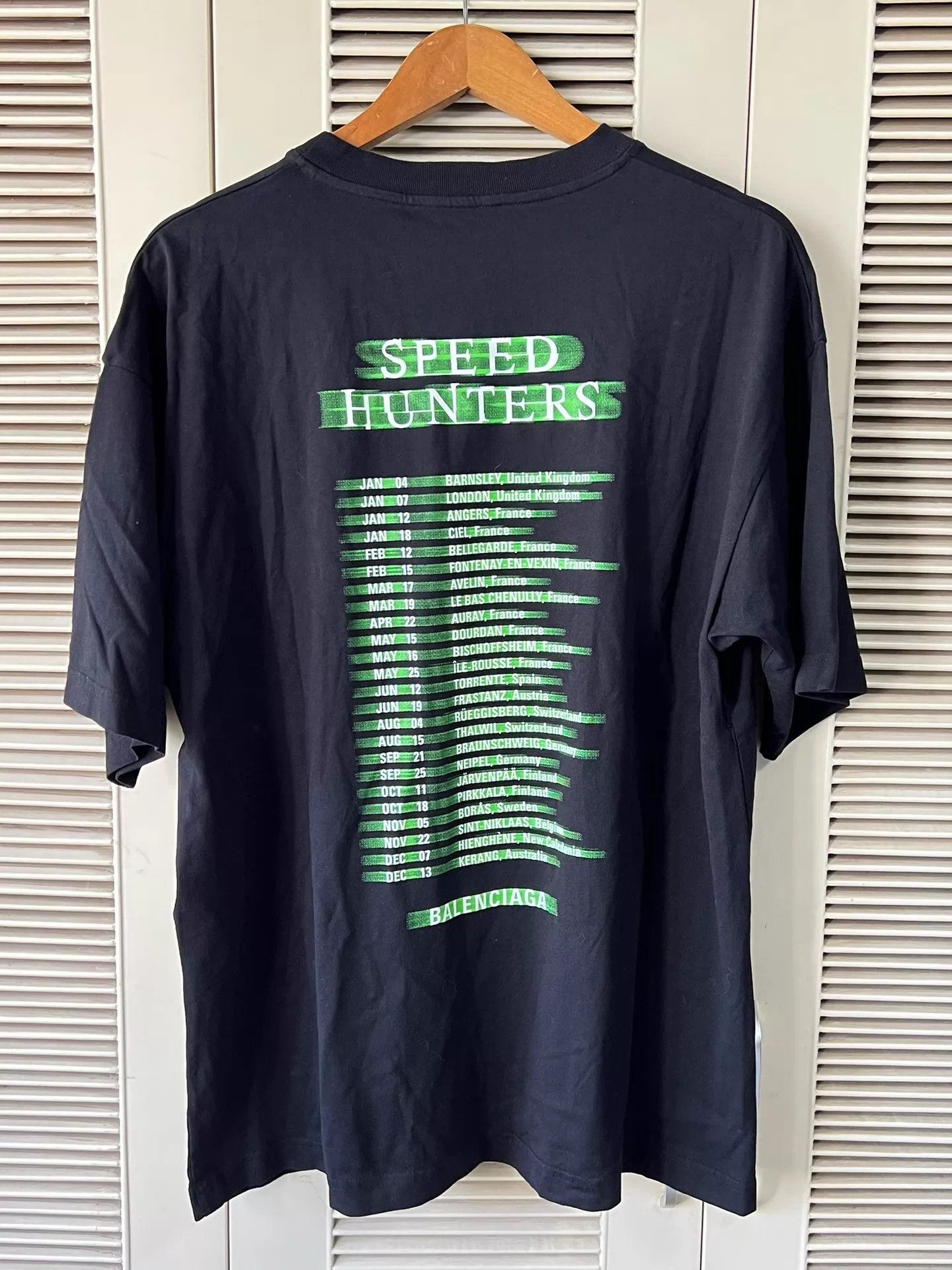 Balenciaga Balenciaga Speed Hunters T-Shirt XS Black Green Figure Print Size US XS / EU 42 / 0 - 2 Thumbnail