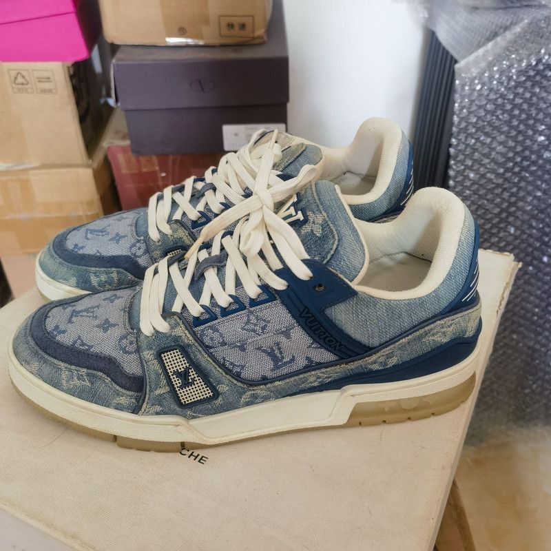 Louis Vuitton Louis Vuitton Blue Trainer Sneakers - Size US 8 / EU 41 - 1 Thumbnail