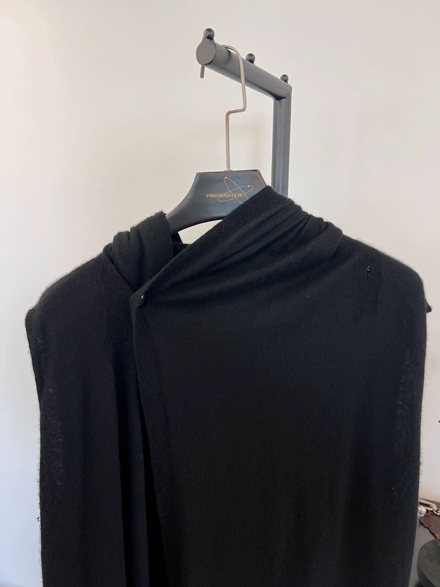 Rick Owens Rick Owens knit cashmere sleeveless hooded vest L Size US L / EU 52-54 / 3 - 4 Thumbnail