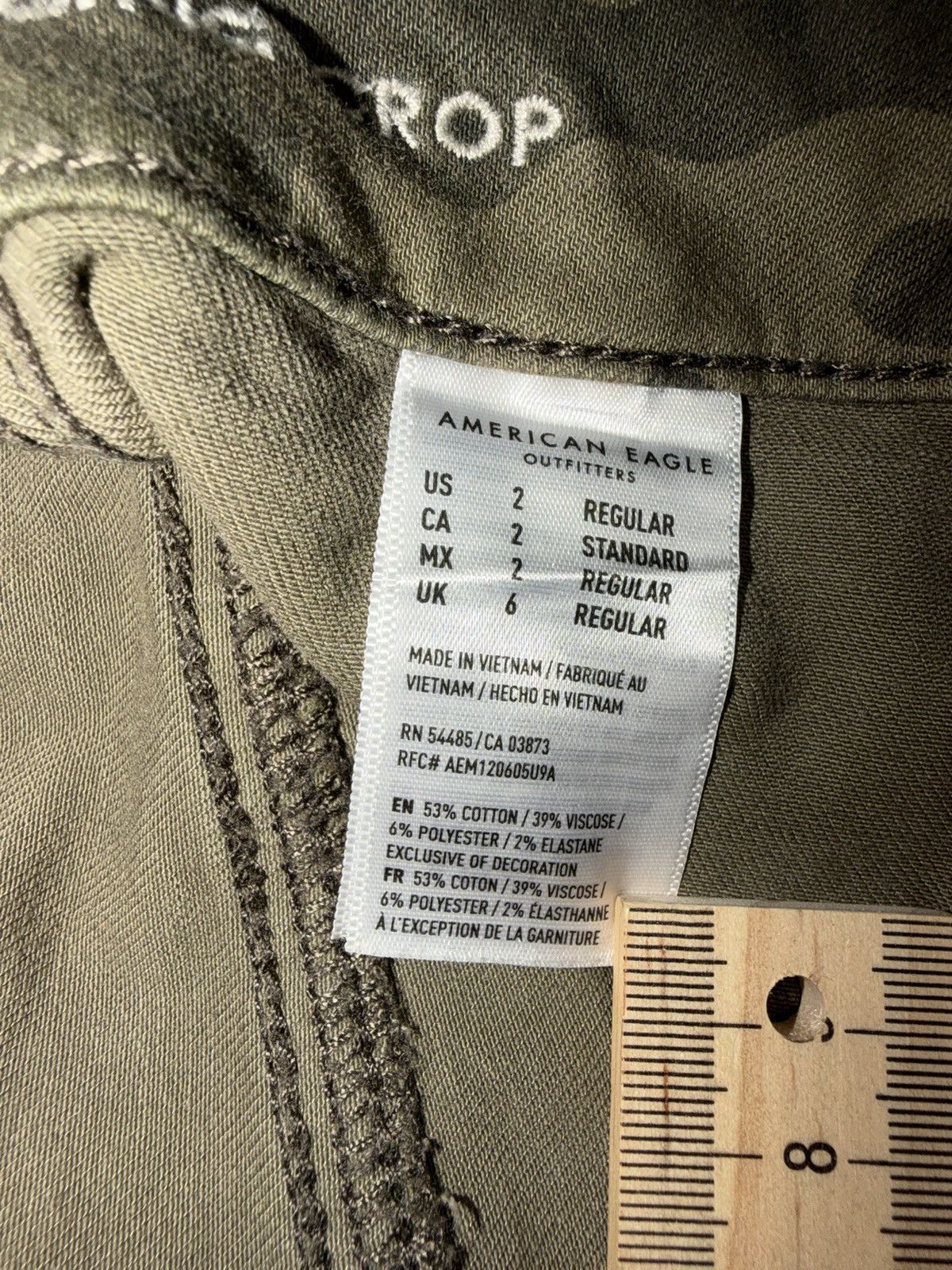 American Eagle Outfitters American Eagle Hi Rise Jegging Camo Cargo Pants Sz 2 Size 24" / US 00 / IT 34 - 7 Thumbnail