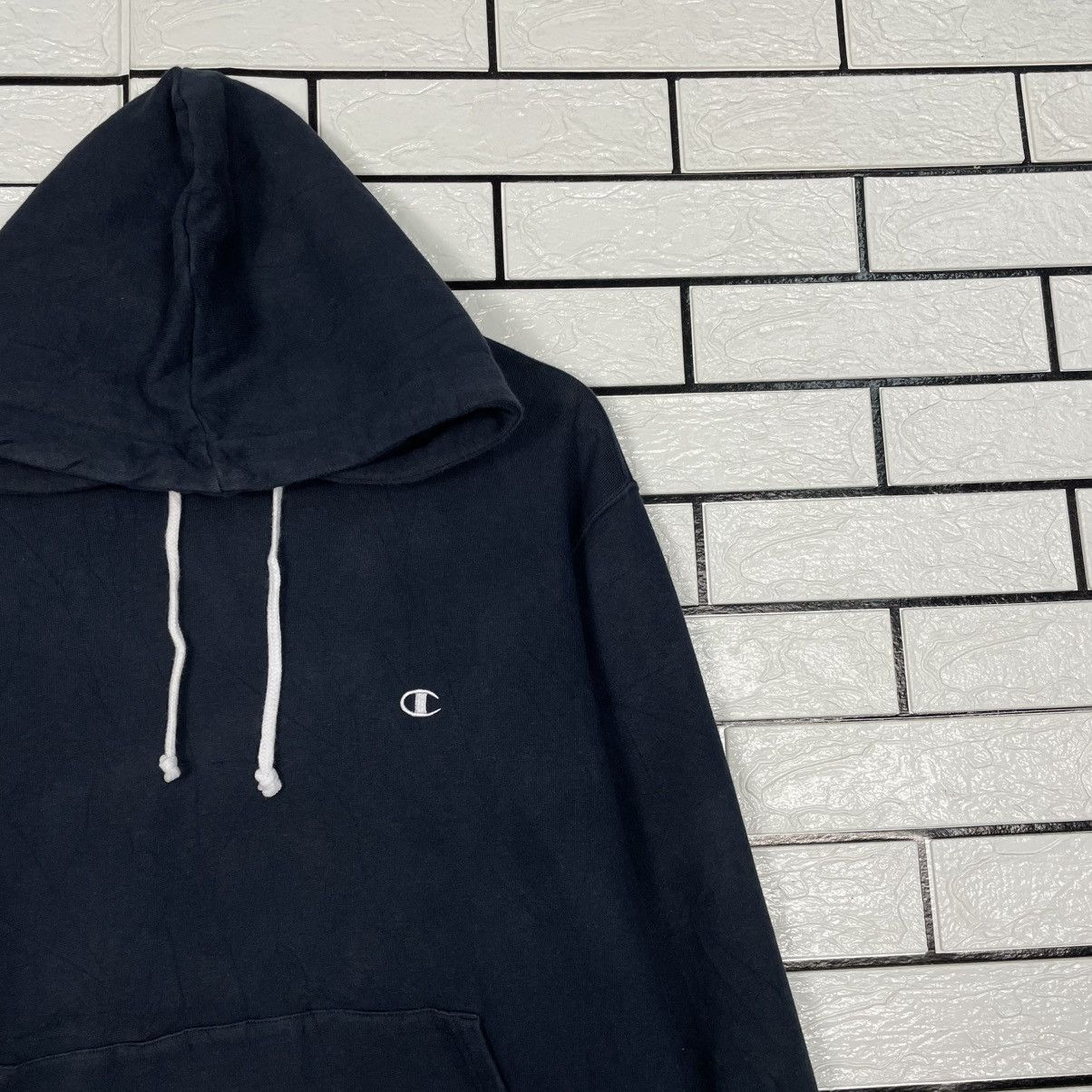 Champion Champion Black Pullover Hoodie Size US M / EU 48-50 / 2 - 5 Thumbnail