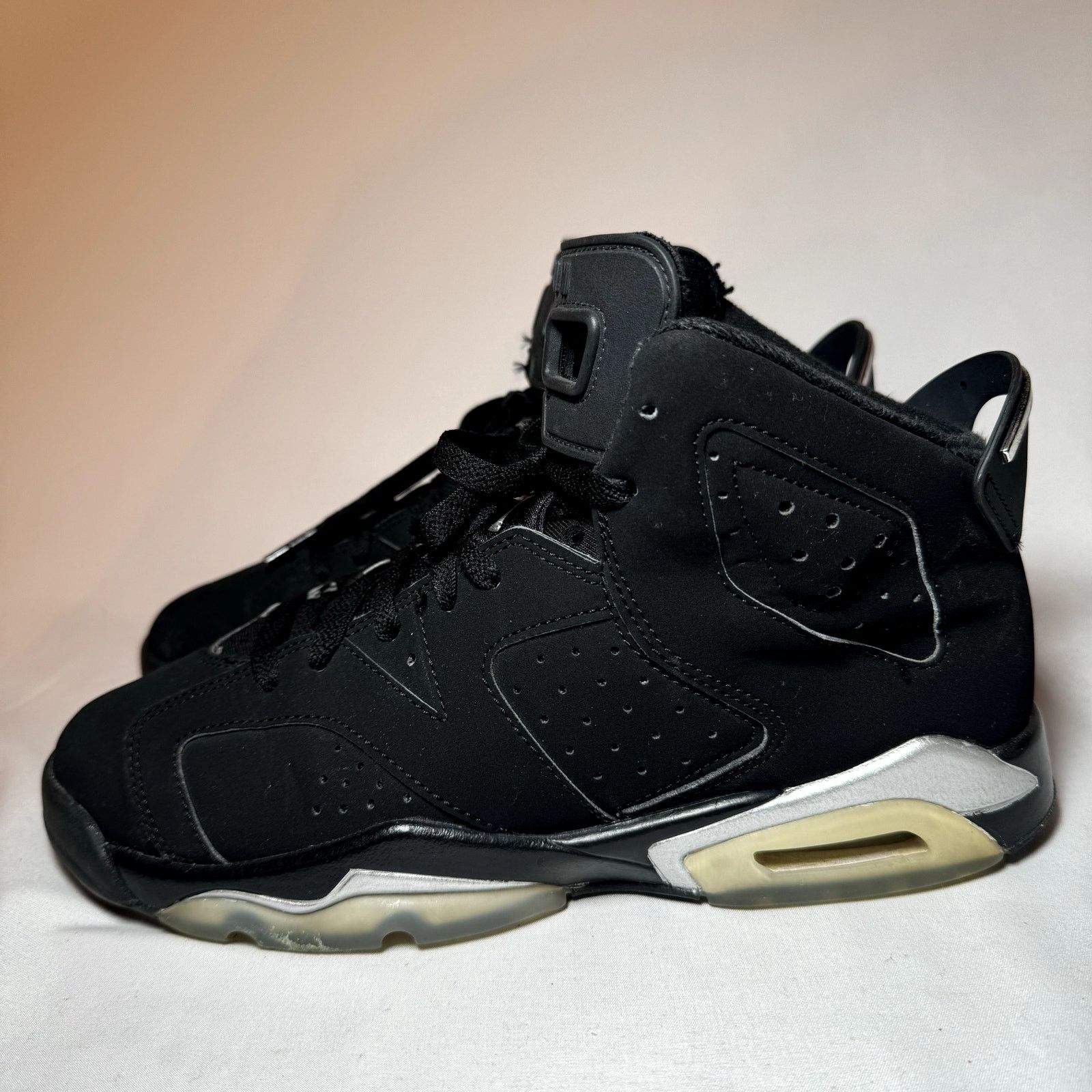 Jordan Brand × Nike Nike Air Jordan 6 Retro GS Chrome Men's Shoes - Size 7 Size US 7 / EU 40 - 9 Thumbnail
