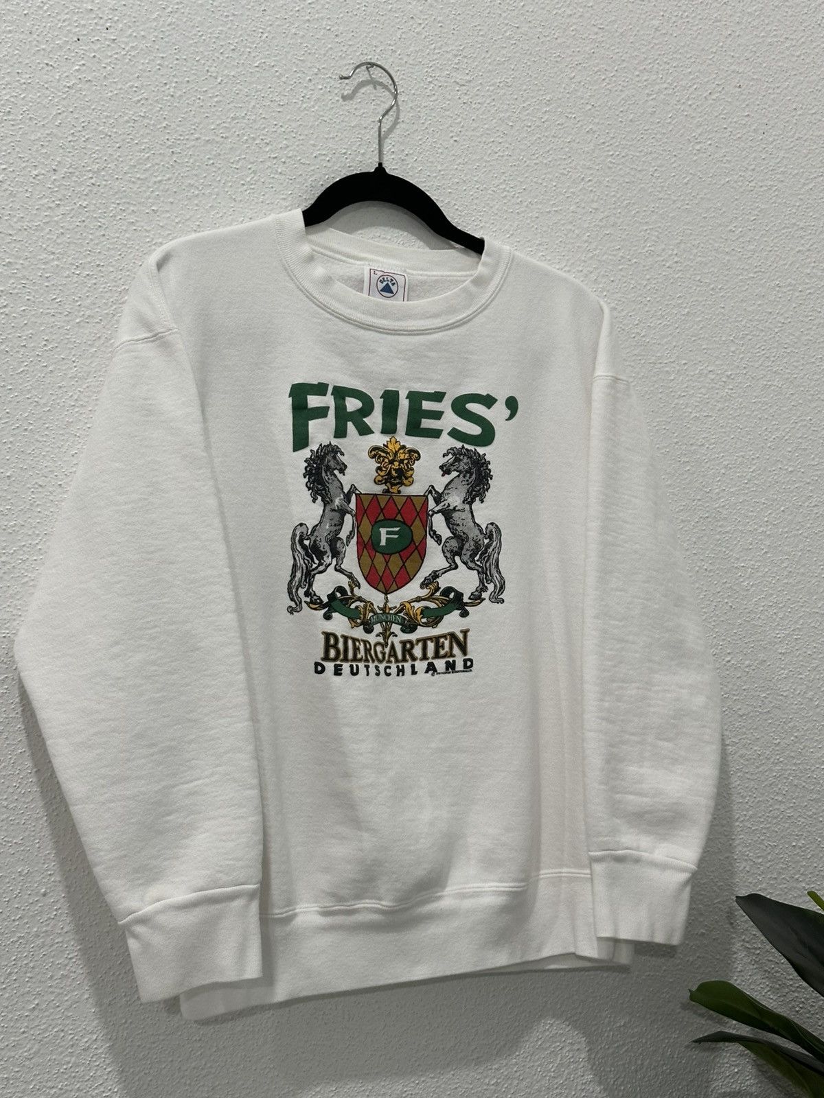 Delta Vintage 90s German Beer Crewneck Fries BiergartenDeutschland Size US L / EU 52-54 / 3 - 6 Thumbnail