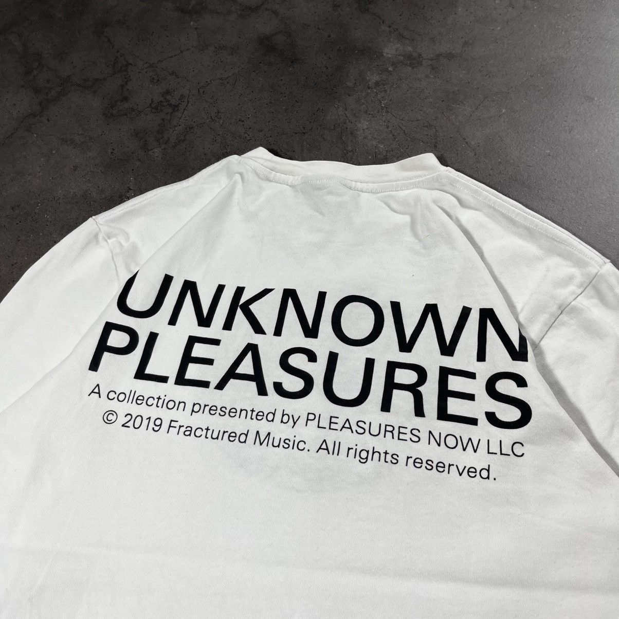 Pleasures Unknown Pleasures Now Vintage Big Logo Longsleeve Tee Tshirt Size US M / EU 48-50 / 2 - 5 Thumbnail