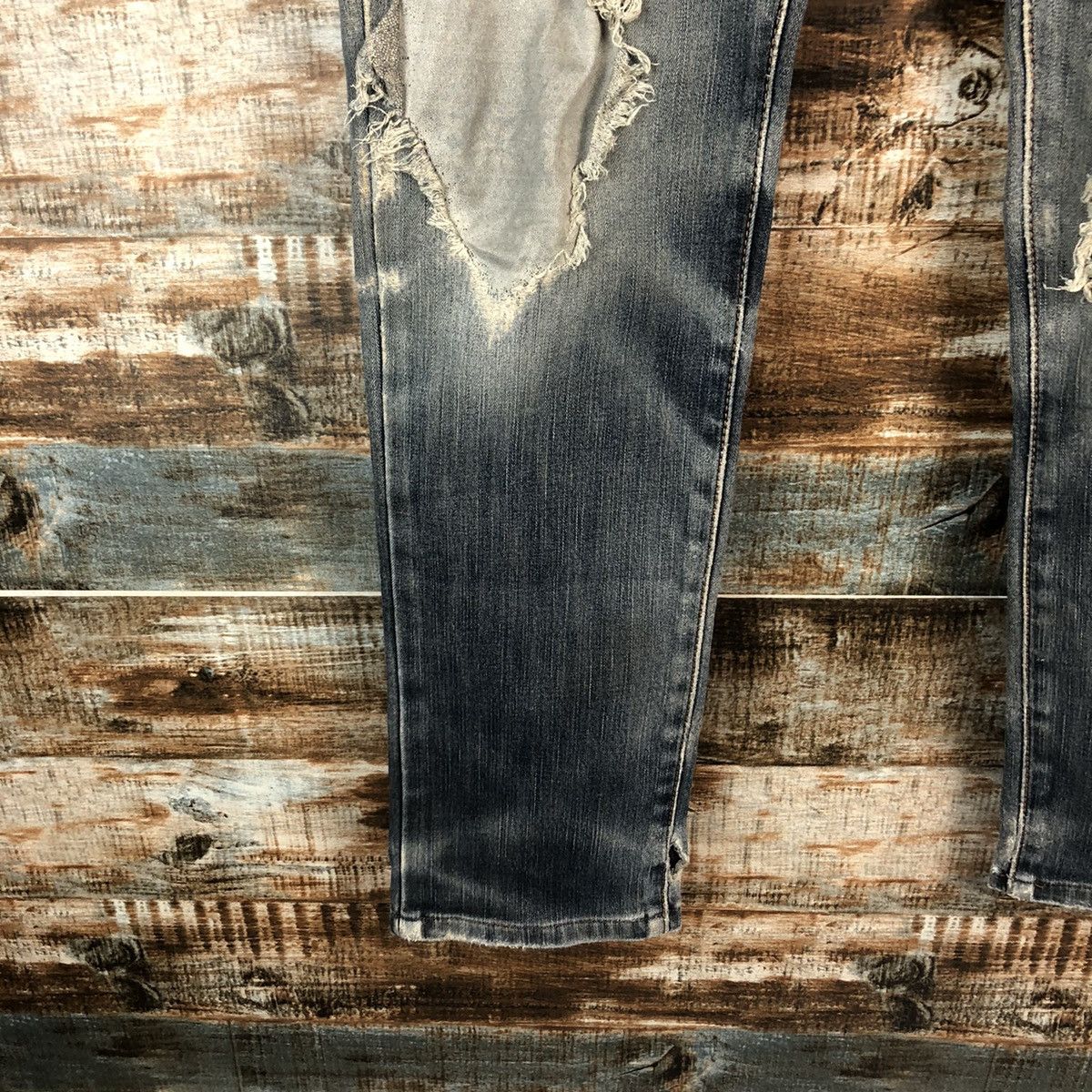 Edwin Edwin Blue Distressed ripped Denim Pants #A1440 Size US 29 - 11 Thumbnail