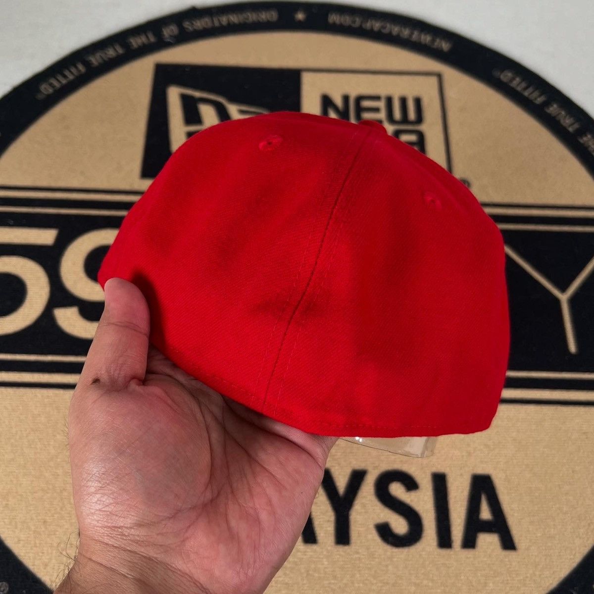 New Era 59Fifty Fitted Cap Plain Red Size ONE SIZE - 6 Thumbnail