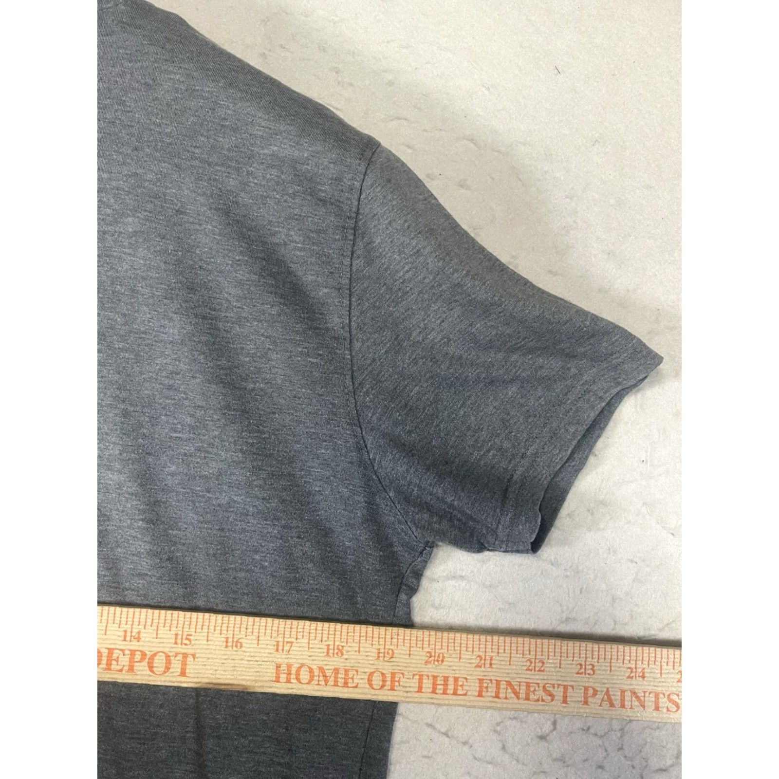 Pierre Cardin VINTAGE Pierre Cardin T-Shirt Gray Short Sleeve Logo Mens M Size Medium Size US M / EU 48-50 / 2 - 3 Thumbnail