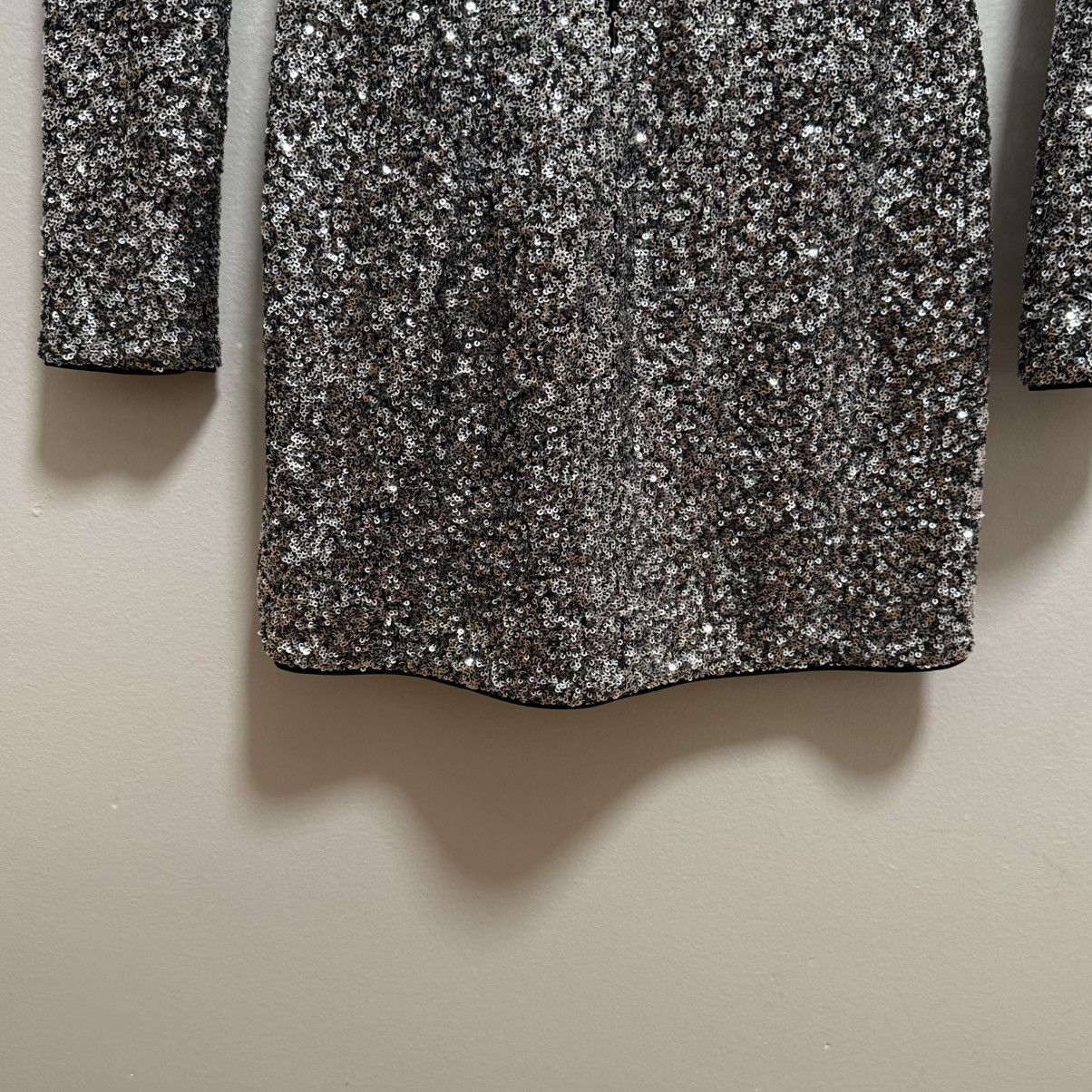 Frame NWT FRAME silver sequin long sleeve mini dress metallic Size S / US 4 / IT 40 - 11 Thumbnail