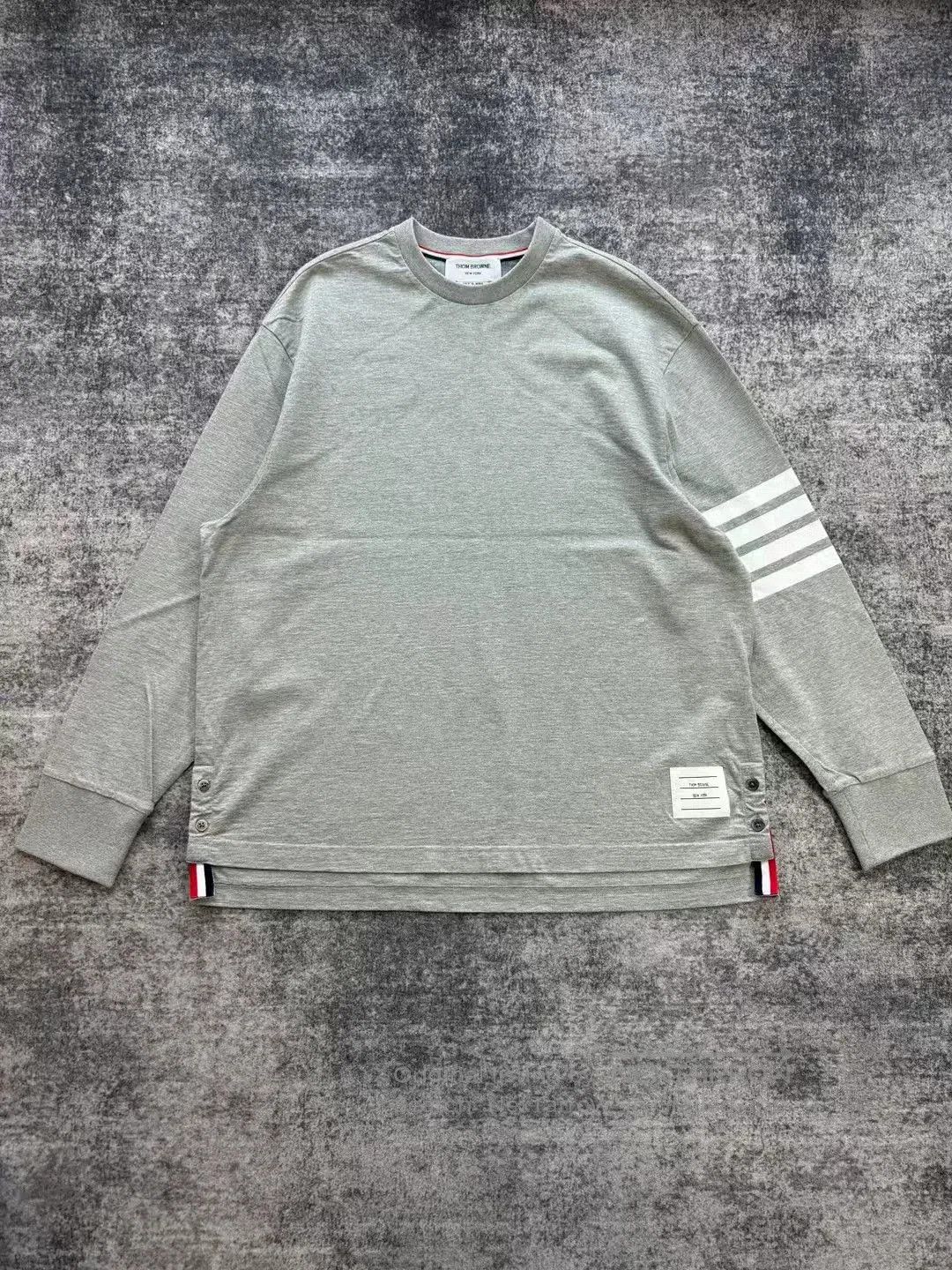 Thom Browne thom browne gray long sleeve sweatshirt. Size US M / EU 48-50 / 2 - 1 Thumbnail