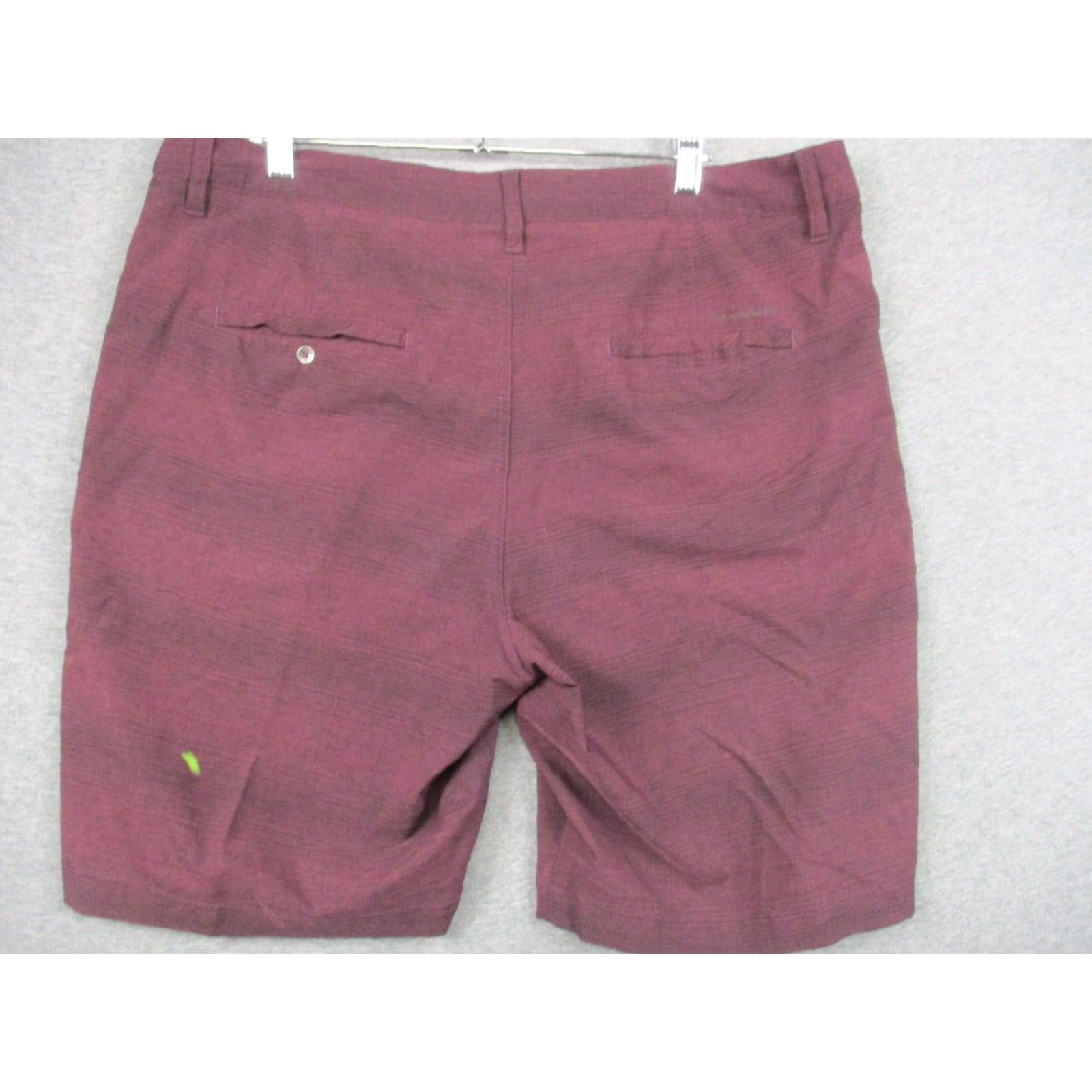 TravisMathew Travis Mathew Shorts Men's 36 Purple Stripe Chino Golf Stretch Size US 36 / EU 52 - 3 Thumbnail