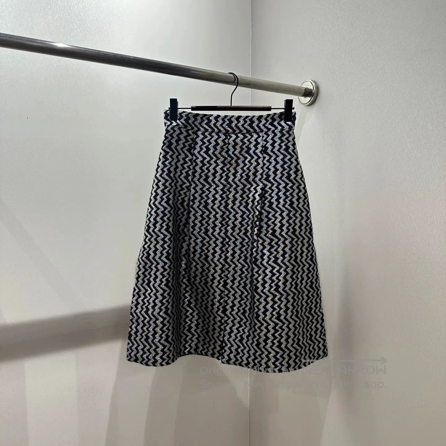 Chanel Chanel Tweed Checkered Skirt 34. Size 33" - 1 Thumbnail