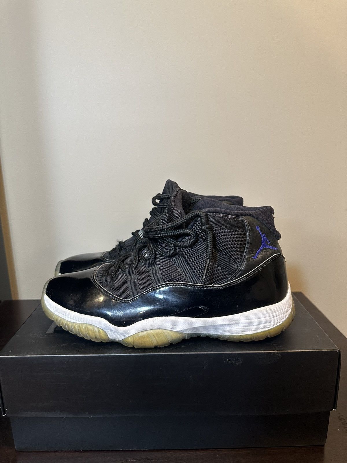 Jordan Brand × Nike 2016 Air Jordan 11 Retro 'Space Jam' Size US 11 / EU 44 - 3 Thumbnail
