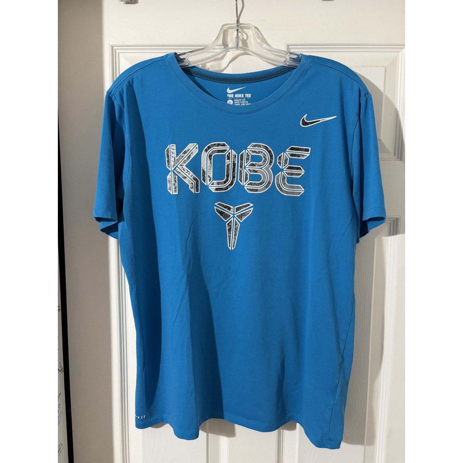 Nike Nike Kobe Bryant Black Mamba Shirt Sz L Teal DriFit Size US L / EU 52-54 / 3 - 1 Thumbnail
