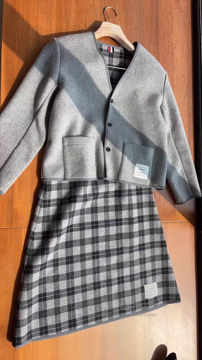 Thom Browne Thom Browne Gray Wool Cardigan with Plaid Skirt Set Size 26" / US 2 / IT 38 - 1 Thumbnail