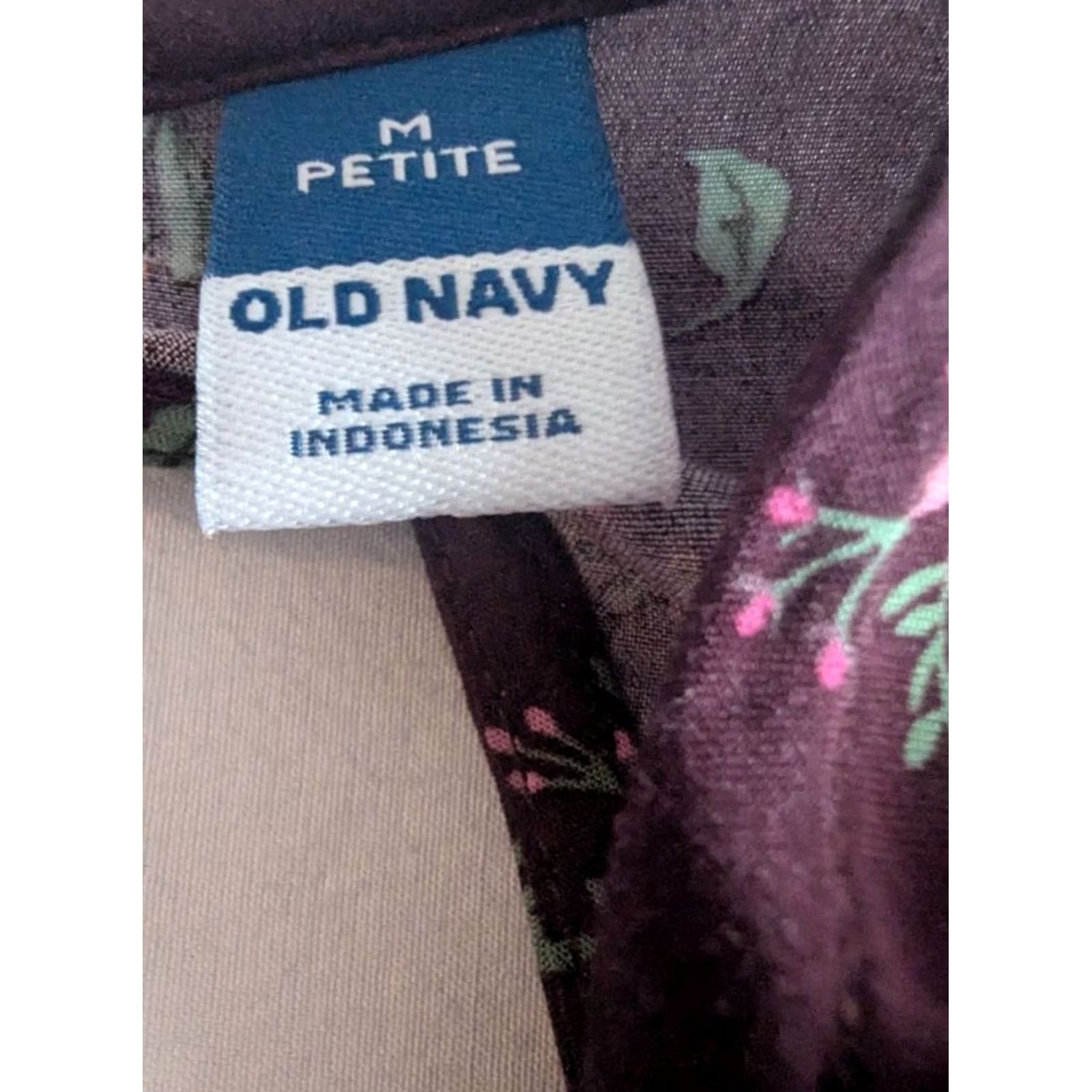 Old Navy Old Navy Womens MP Plum Floral Puff Sleeve Cutout Back Midi Dress Cottagecore Size M / US 6-8 / IT 42-44 - 8 Thumbnail