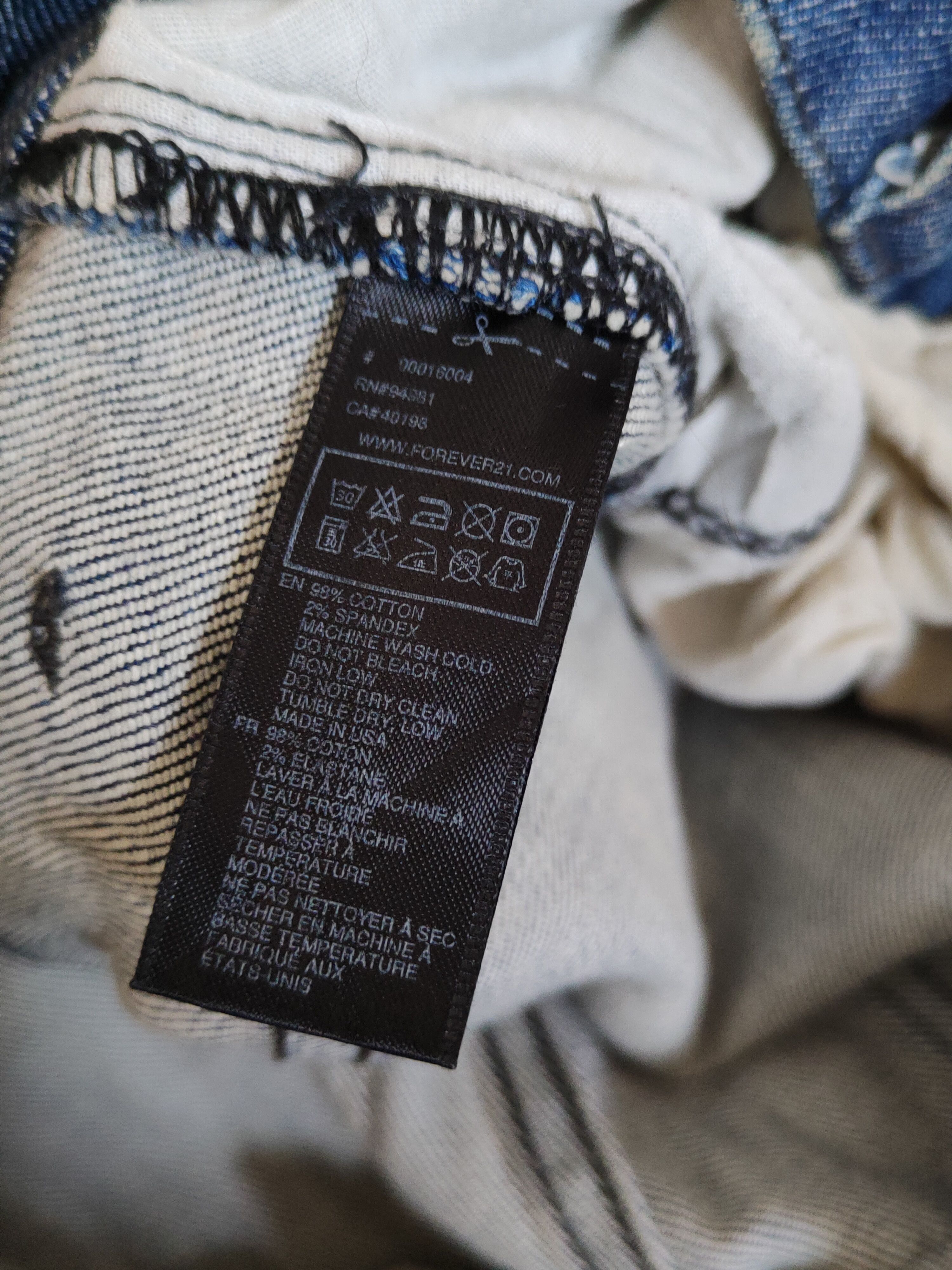 Japanese Brand Twentyone Dark Blue Distressed Ripped Jeans #S2145 Size US 35 - 14 Thumbnail