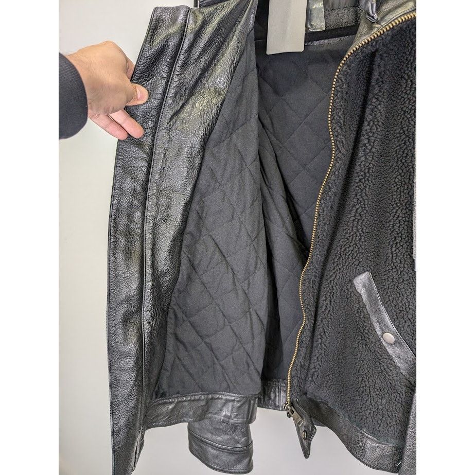 Balenciaga o1rshd1 Leather Sleeve Shearling Fleece Jacket in Black Size US XS / EU 42 / 0 - 12 Thumbnail
