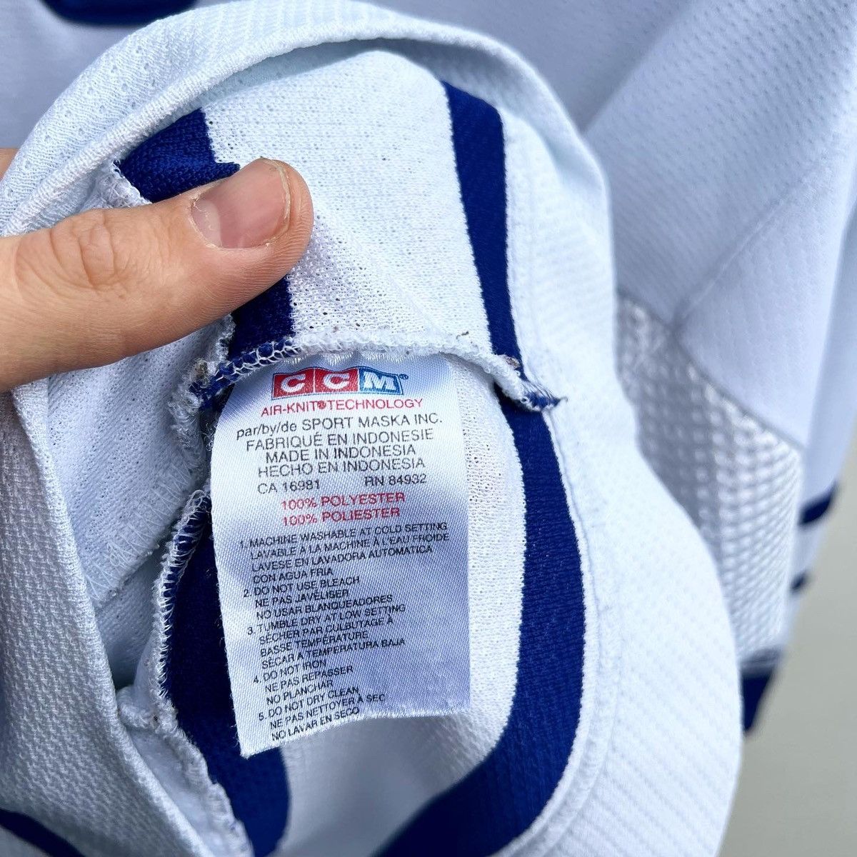 NFL VINTAGE NHL TORONTO MAPLE LEAFS JERSEY(young) Size US XS / EU 42 / 0 - 7 Thumbnail